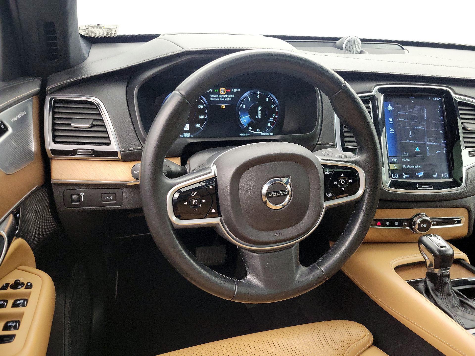 Thumbnail: 2018 Volvo XC90 - 10