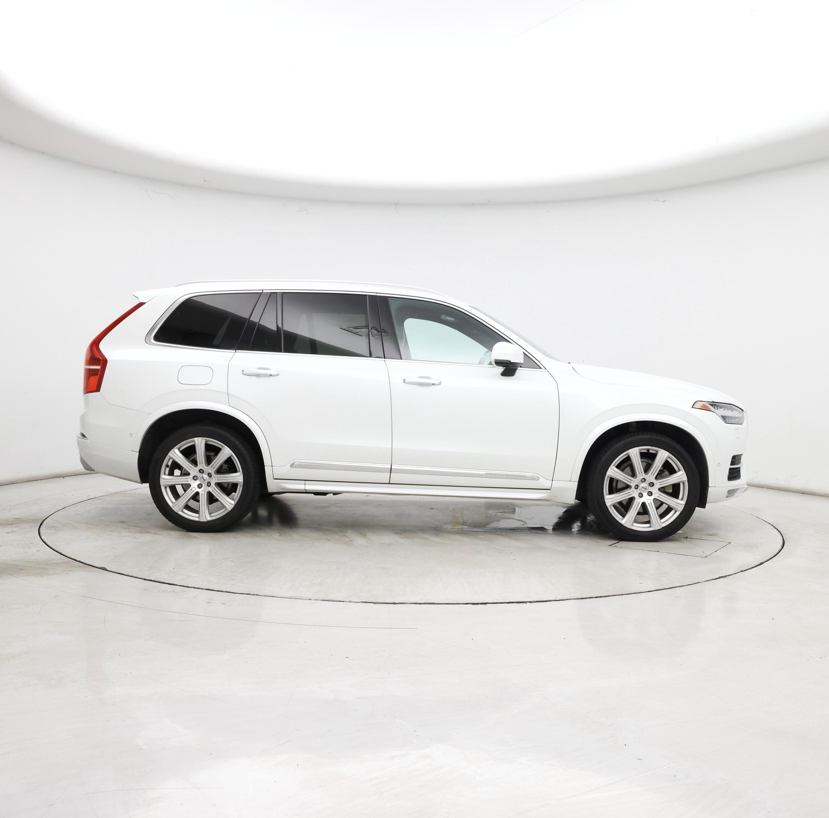 Thumbnail: 2018 Volvo XC90 - 7