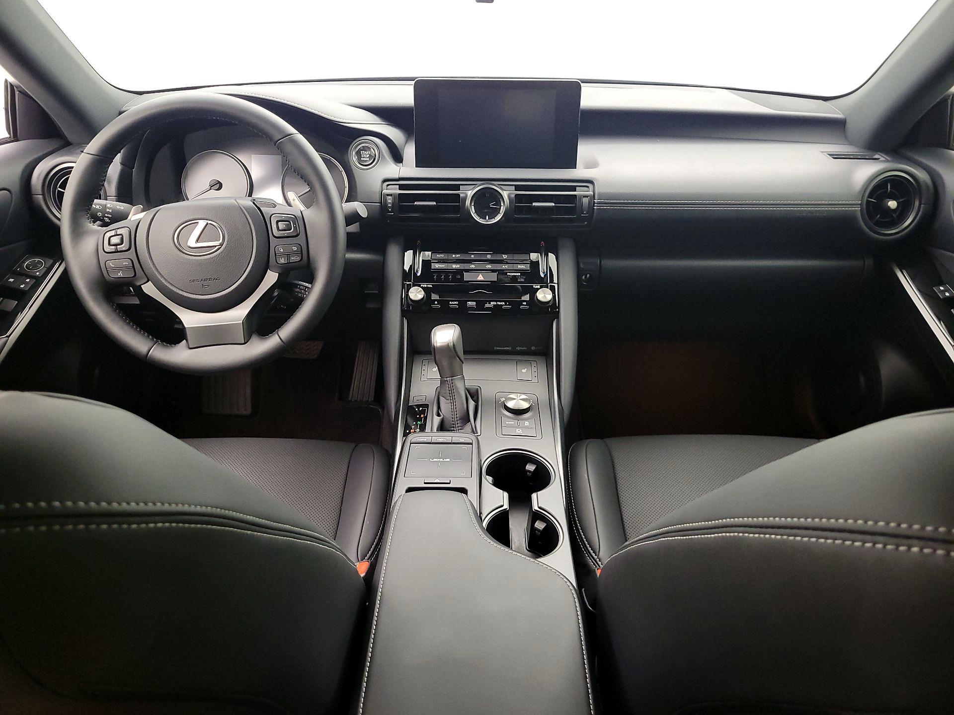 Thumbnail: 2025 Lexus IS - 9
