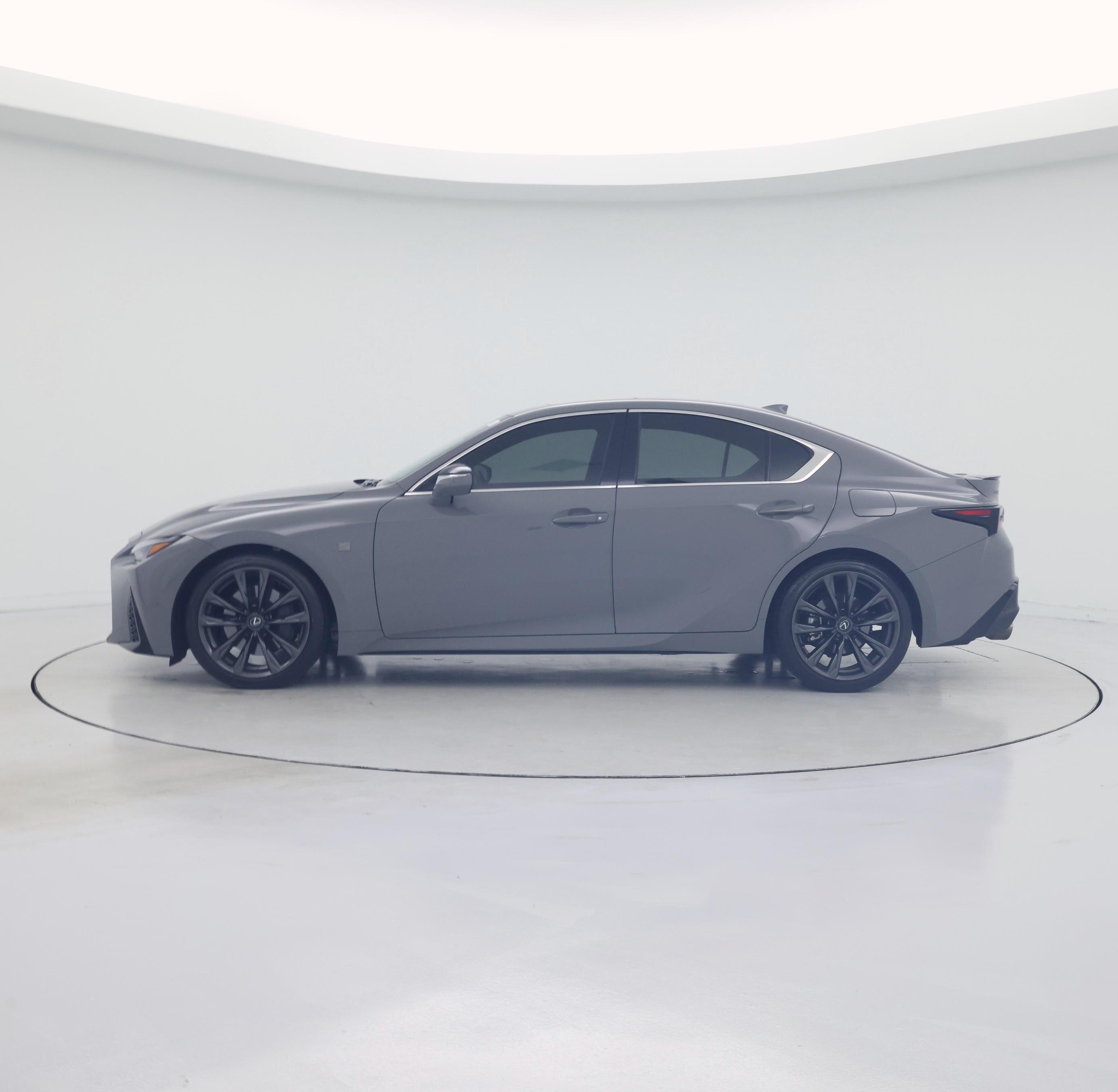 Thumbnail: 2025 Lexus IS - 3