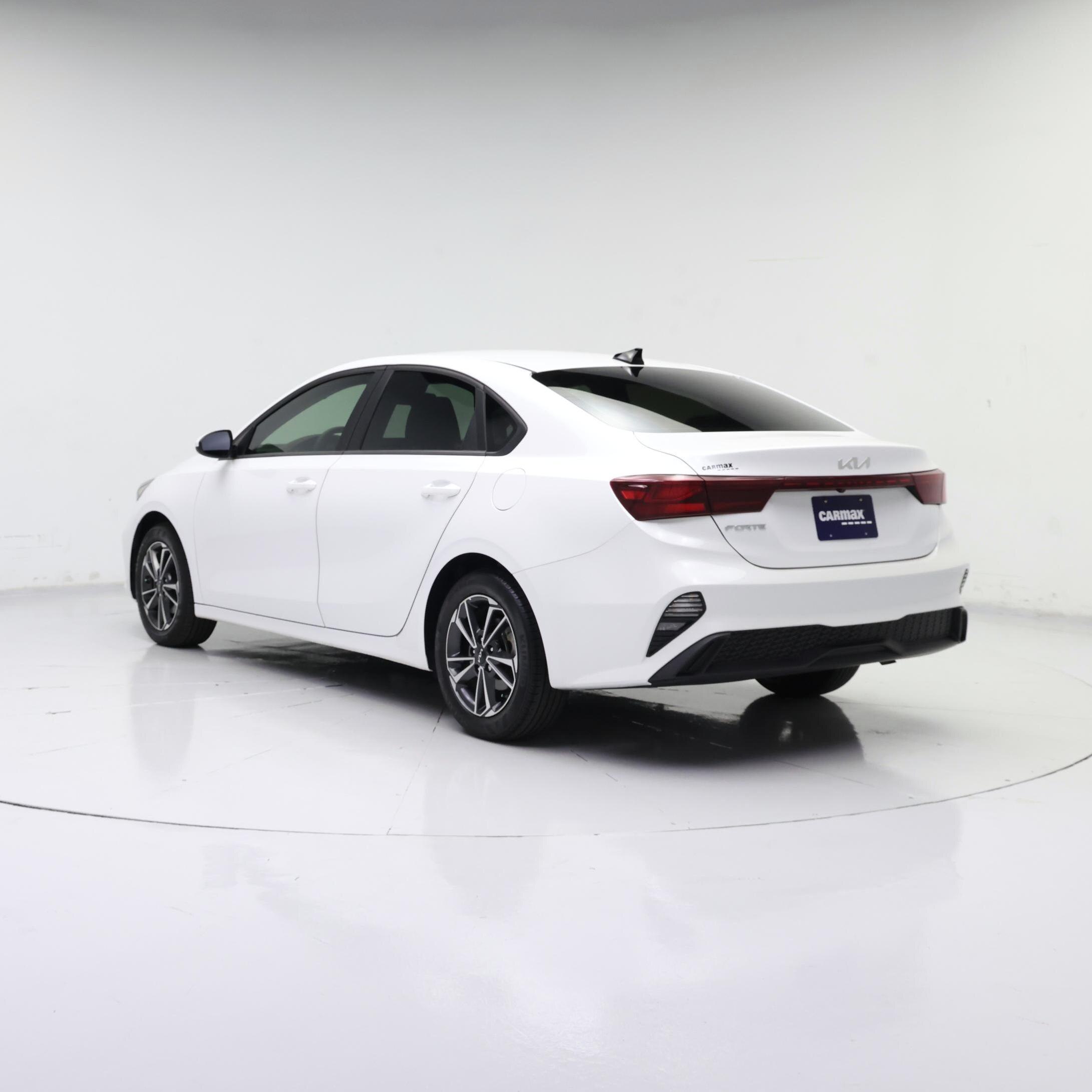 Thumbnail: 2024 Kia Forte - 2