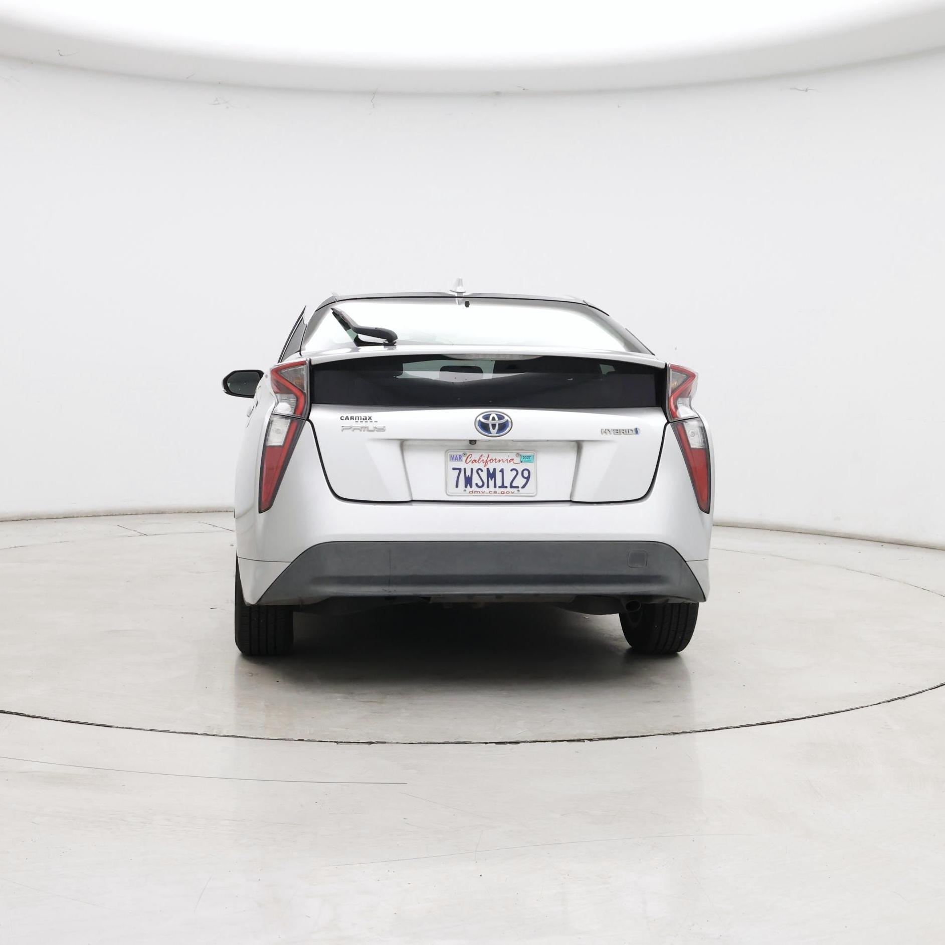 Thumbnail: 2017 Toyota Prius - 6