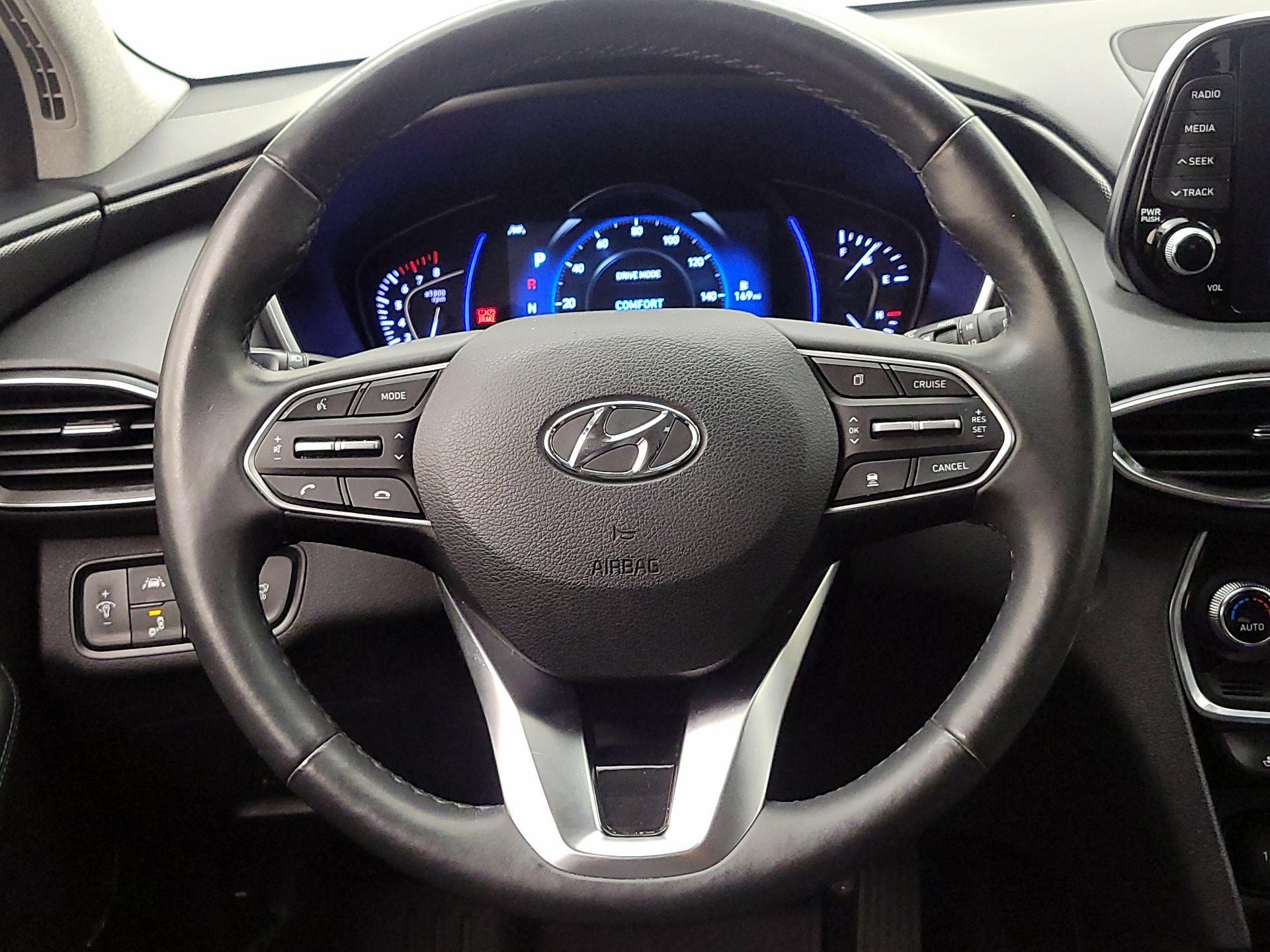 Thumbnail: 2020 Hyundai Santa Fe - 10