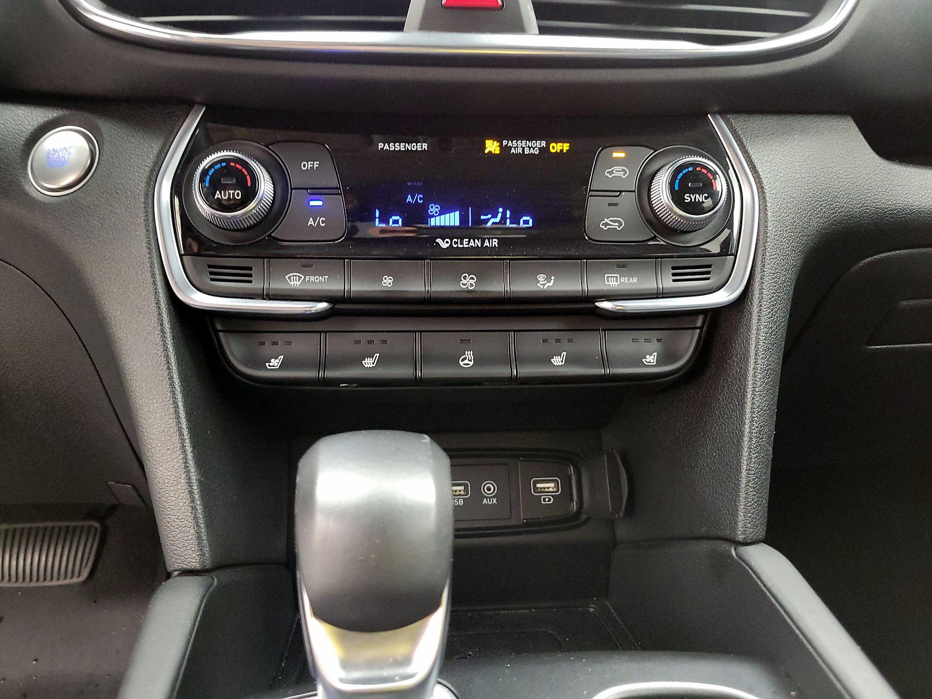 Thumbnail: 2020 Hyundai Santa Fe - 16