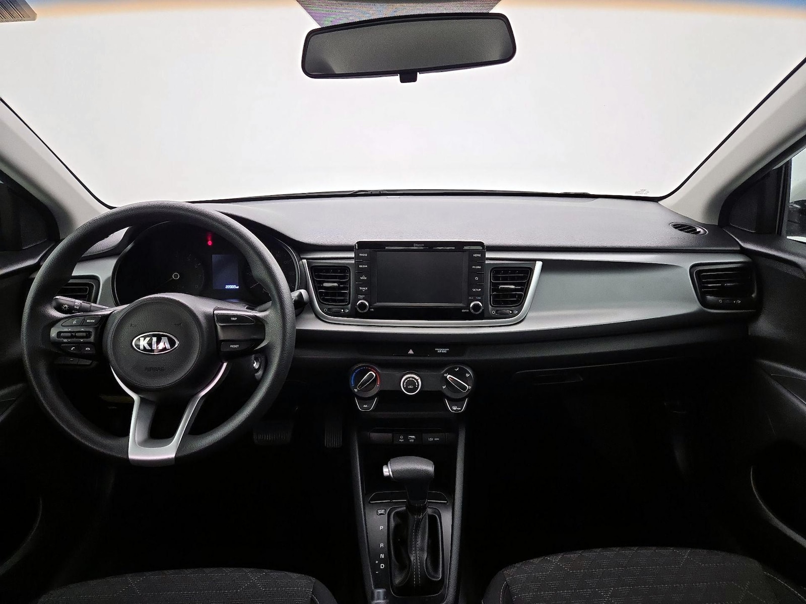 2020 Kia RIO LX - Photo 10