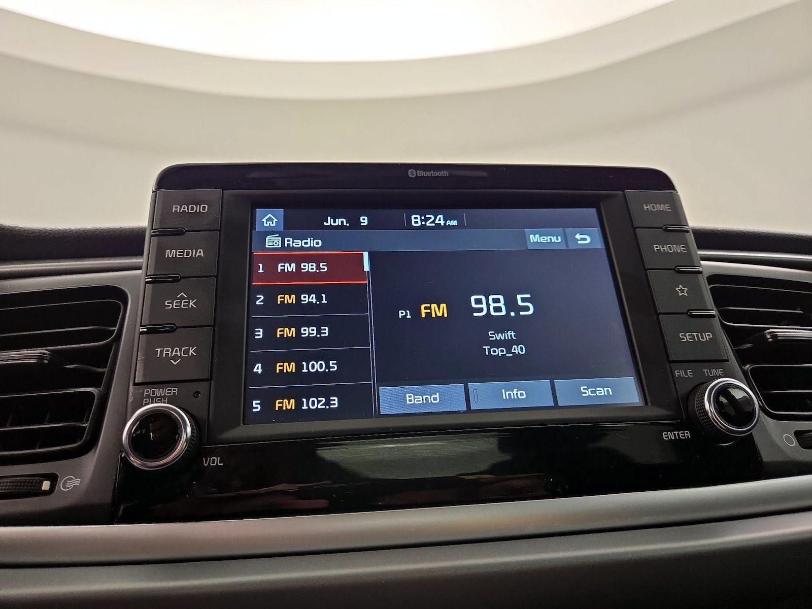2020 Kia RIO LX - Photo 16