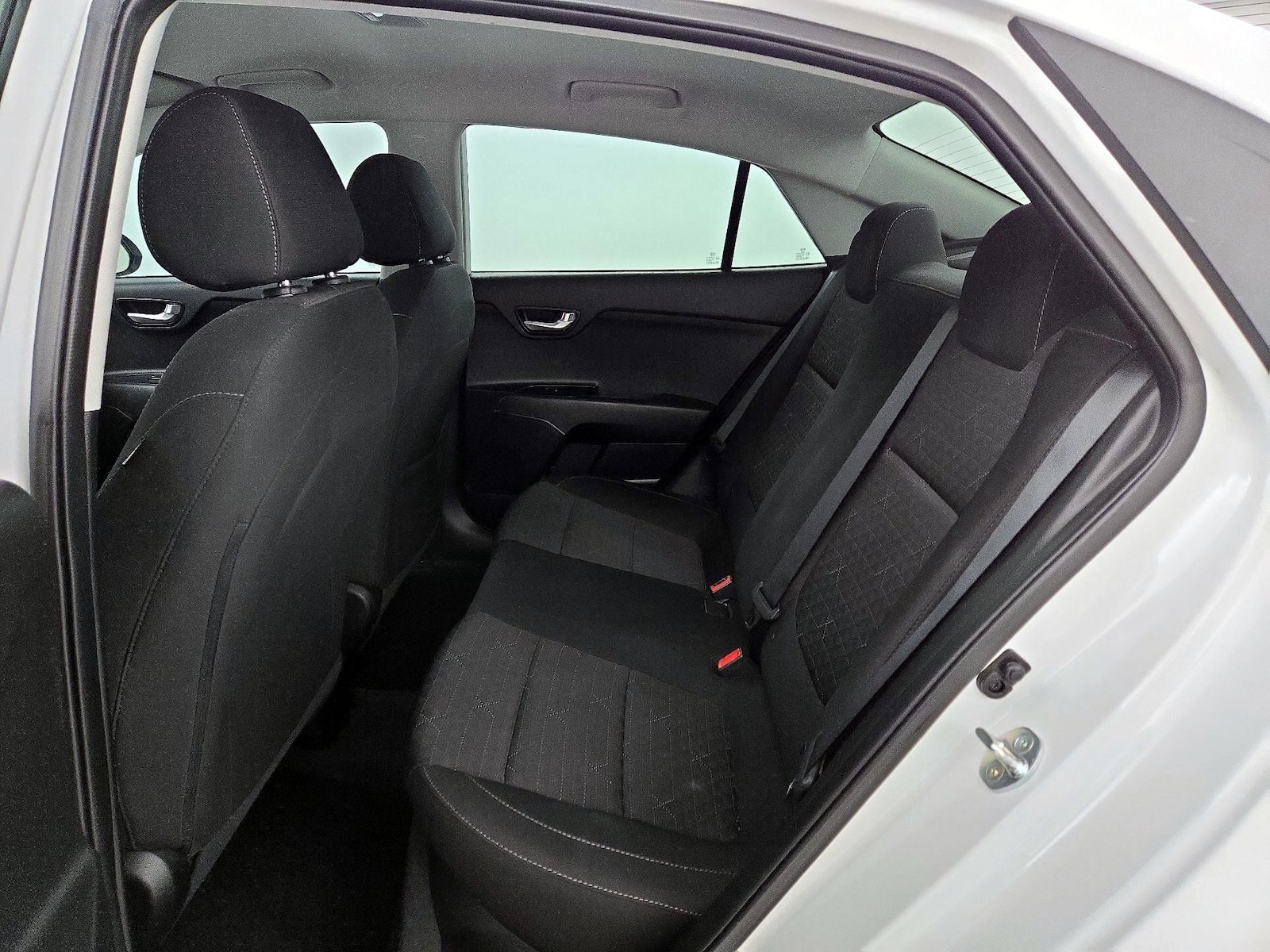 2020 Kia RIO LX - Photo 20