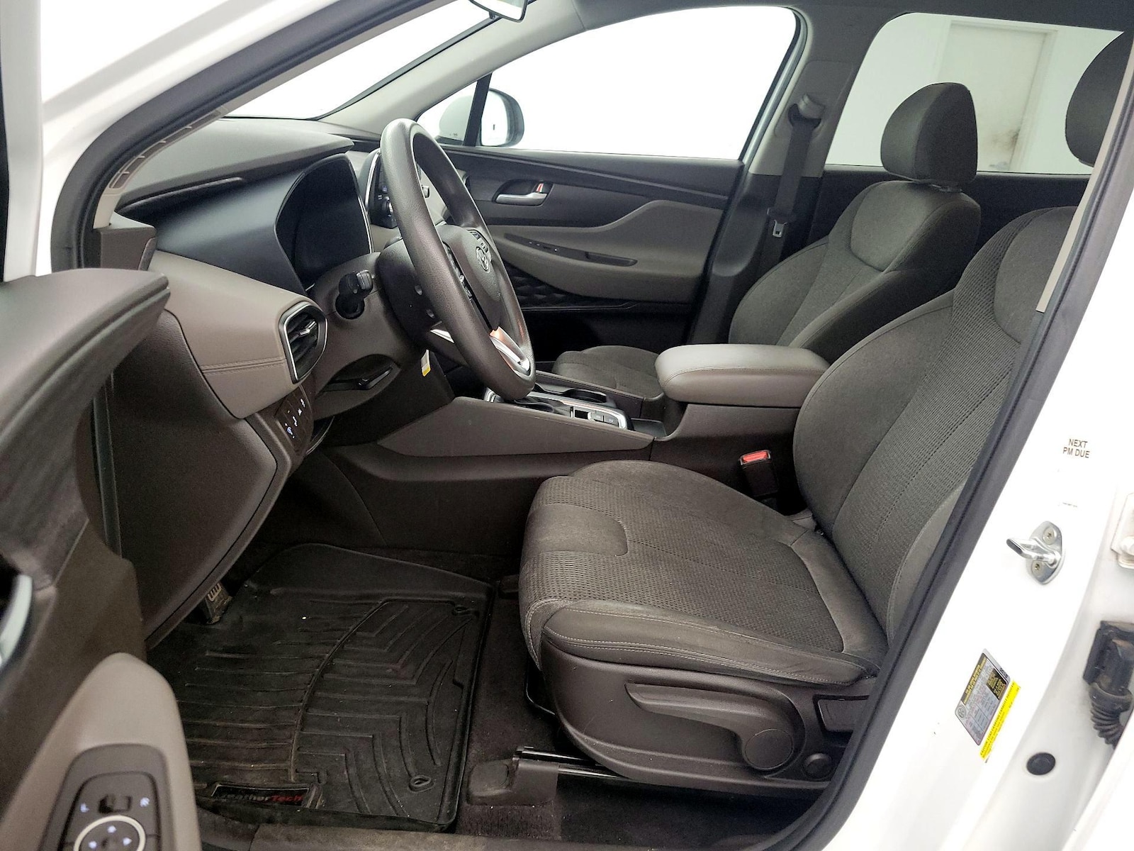 2019 Hyundai Santa Fe SE - Photo 12