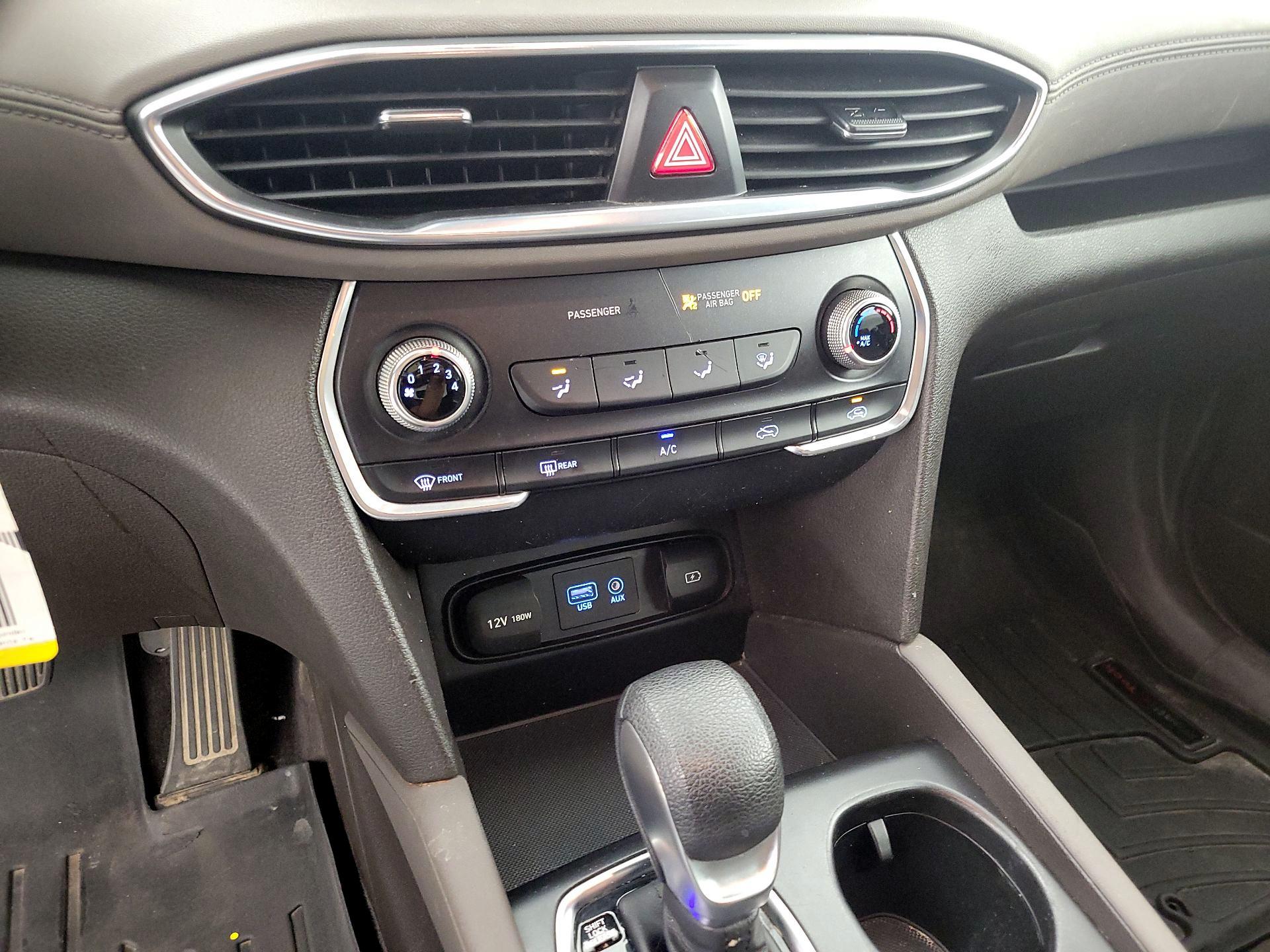 Thumbnail: 2019 Hyundai Santa Fe - 16