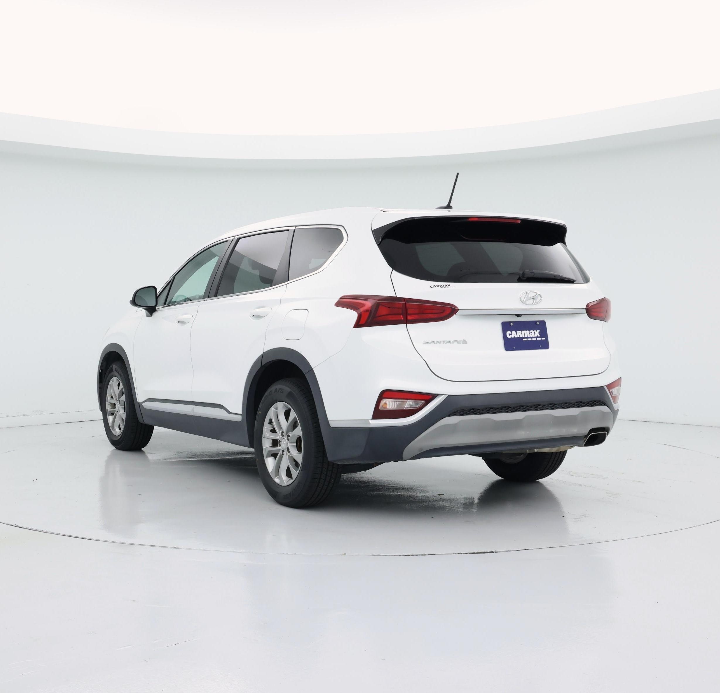 Thumbnail: 2019 Hyundai Santa Fe - 2