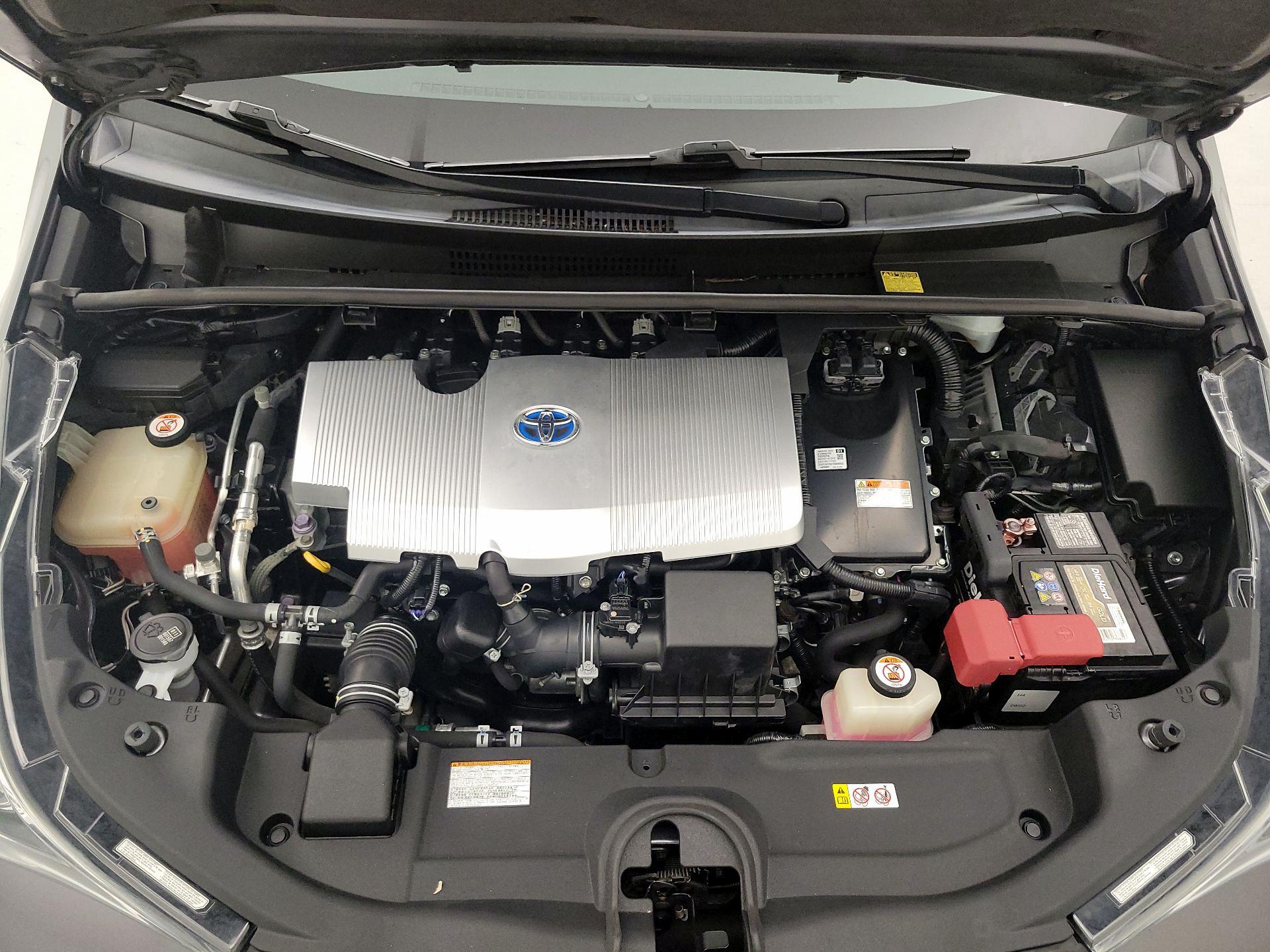 Thumbnail: 2018 Toyota Prius - 20