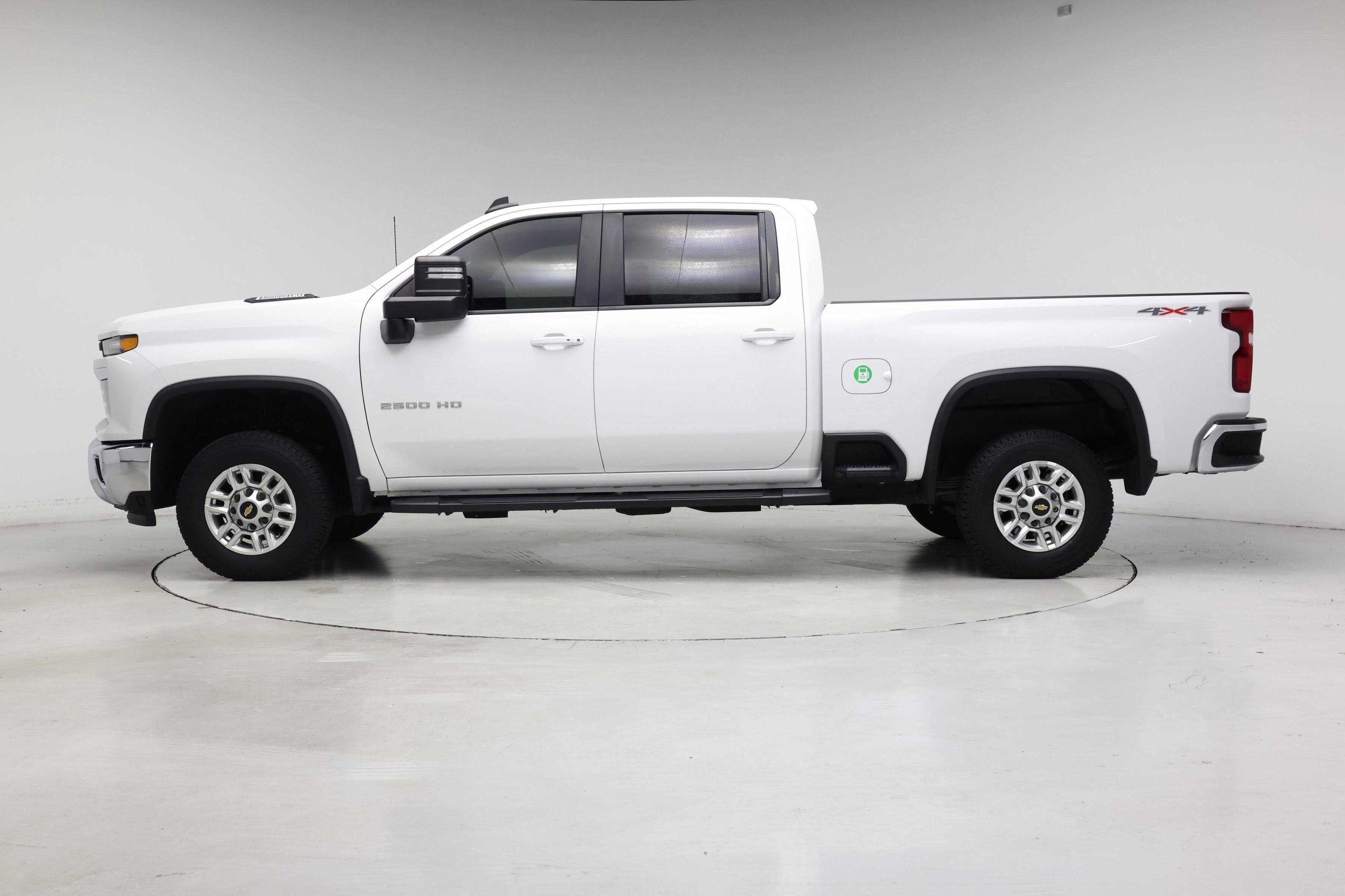 Thumbnail: 2024 Chevrolet Silverado 2500 - 3