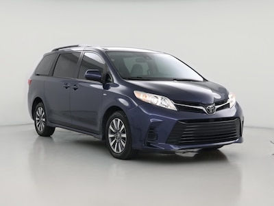 2020 Toyota Sienna LE