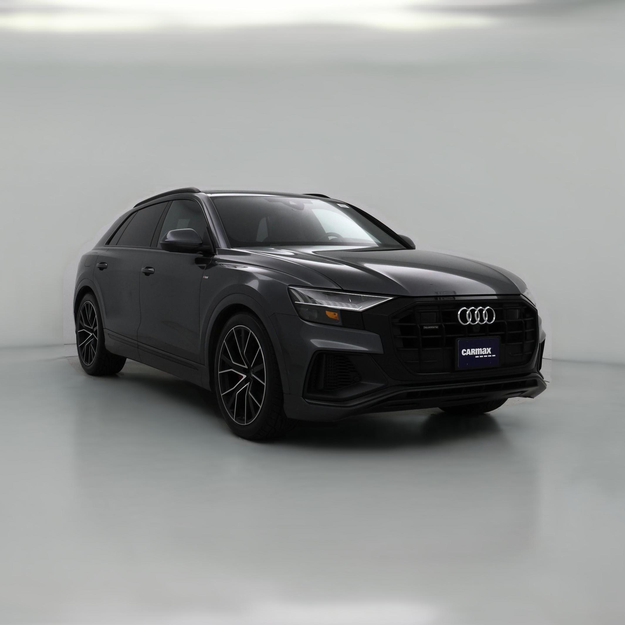 Thumbnail: 2022 Audi Q8 - 1