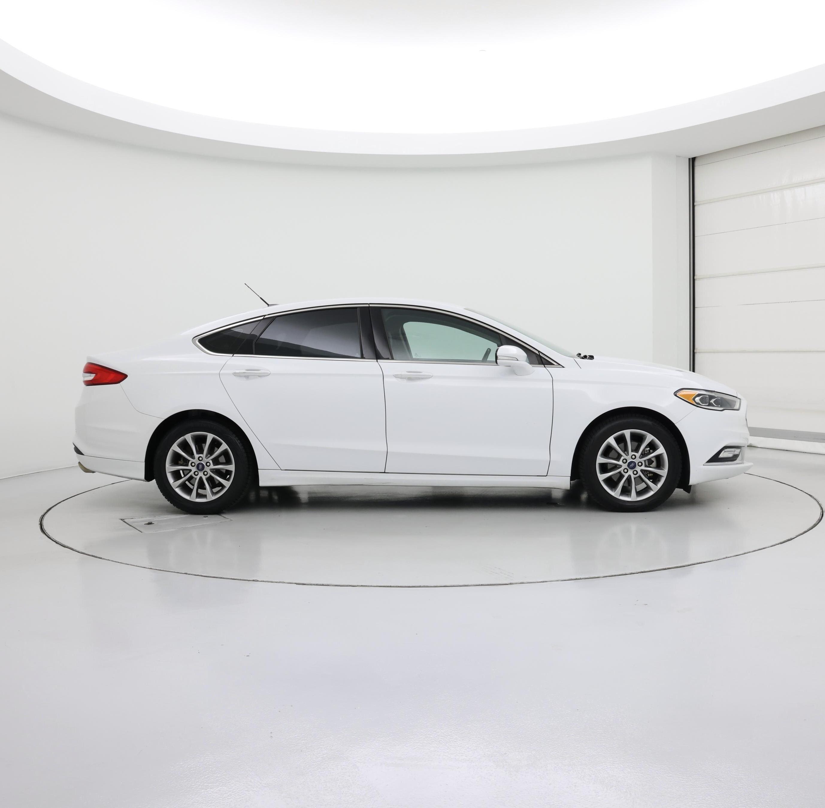 Thumbnail: 2017 Ford Fusion - 7