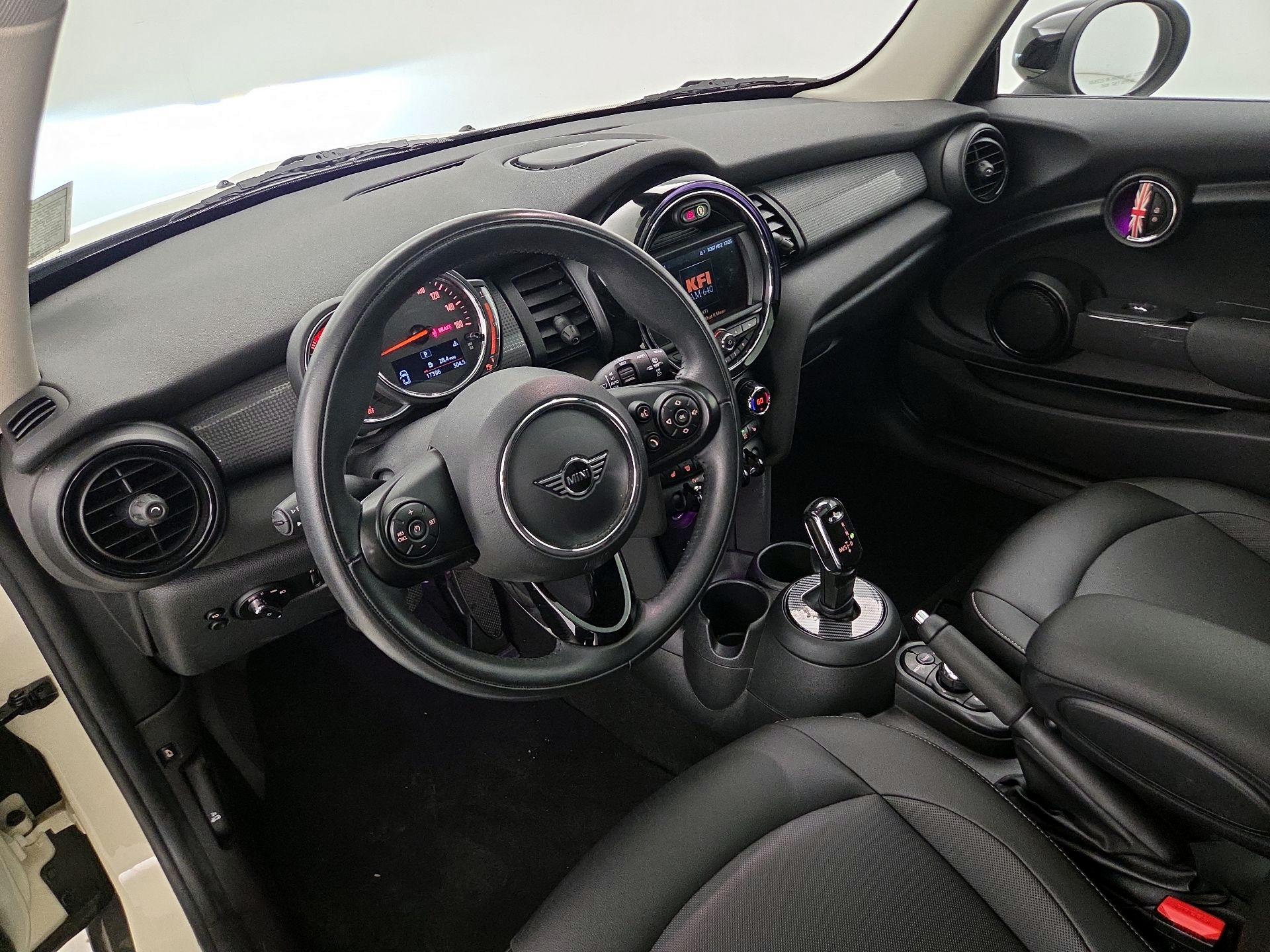 Thumbnail: 2020 MINI Cooper Hardtop - 9