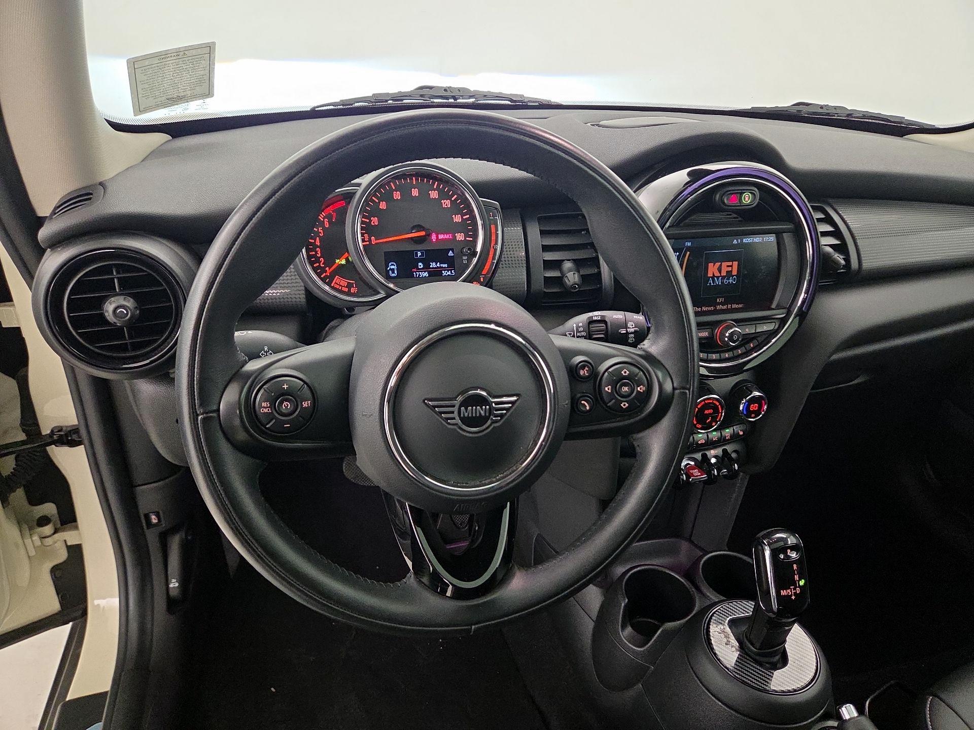 Thumbnail: 2020 MINI Cooper Hardtop - 10
