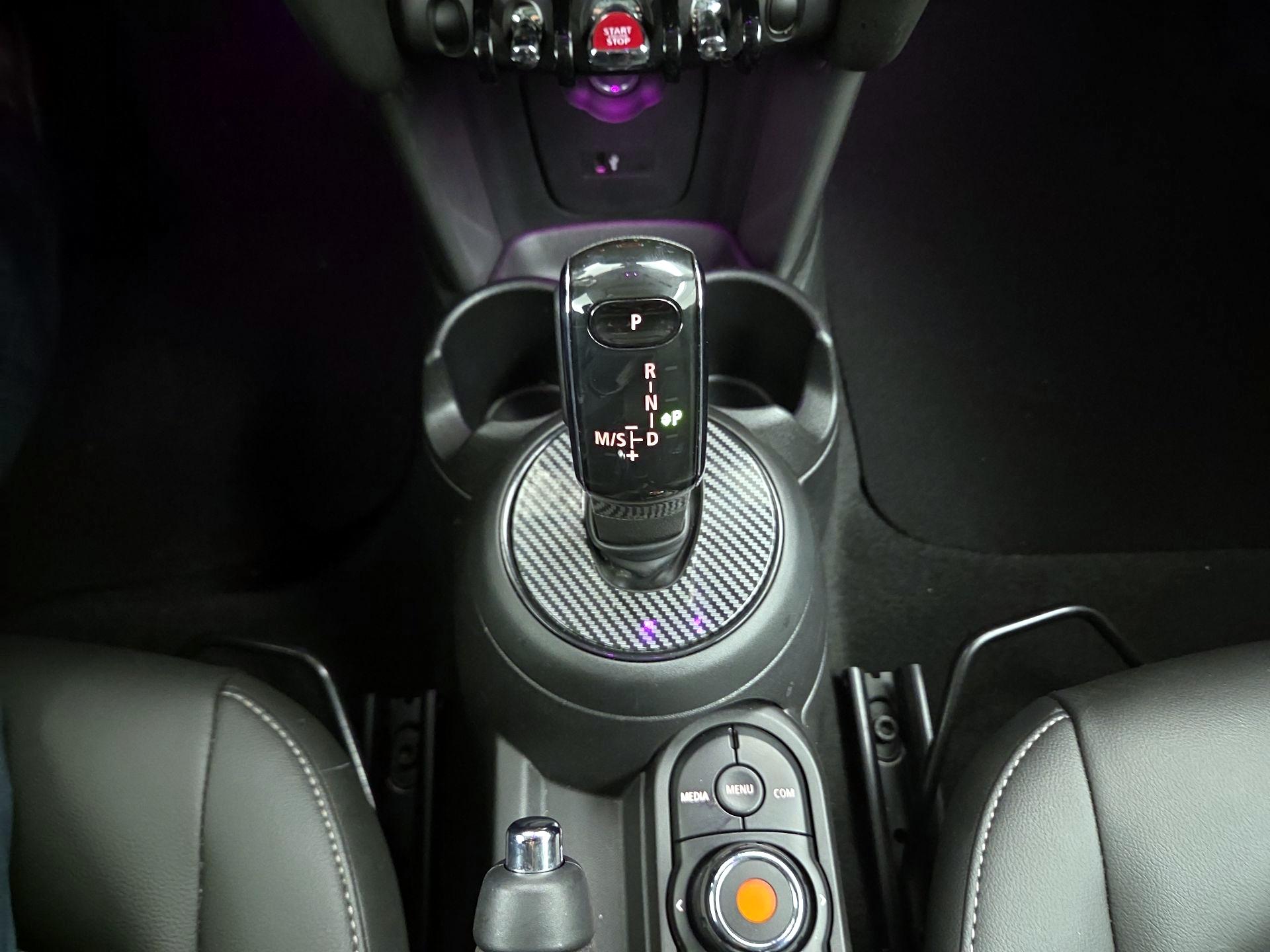 Thumbnail: 2020 MINI Cooper Hardtop - 17