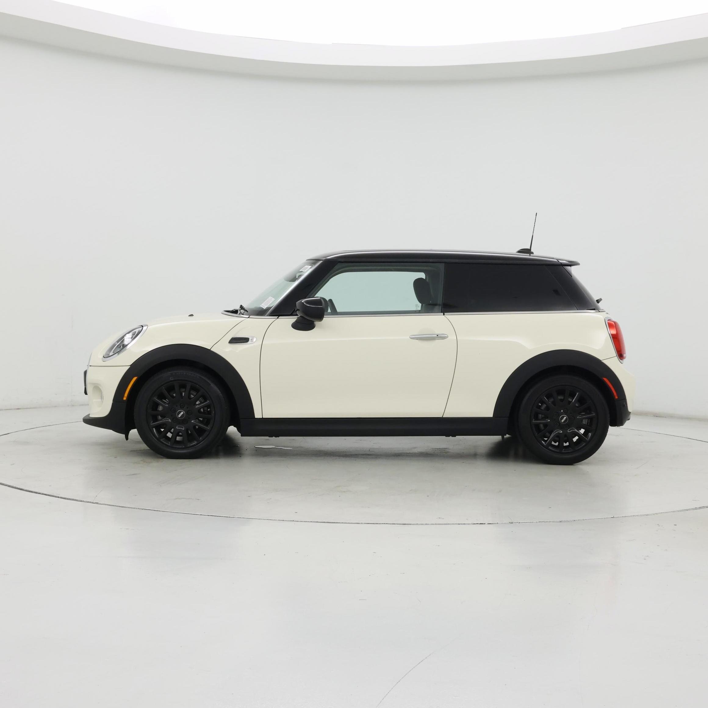 Thumbnail: 2020 MINI Cooper Hardtop - 3