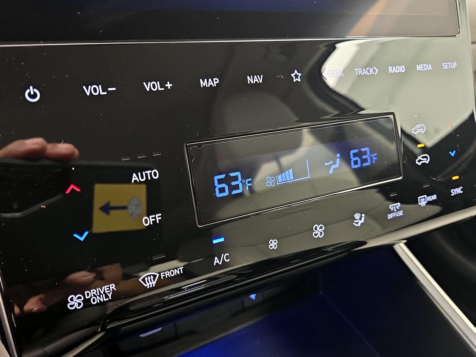 Thumbnail: 2024 Hyundai Tucson - 16