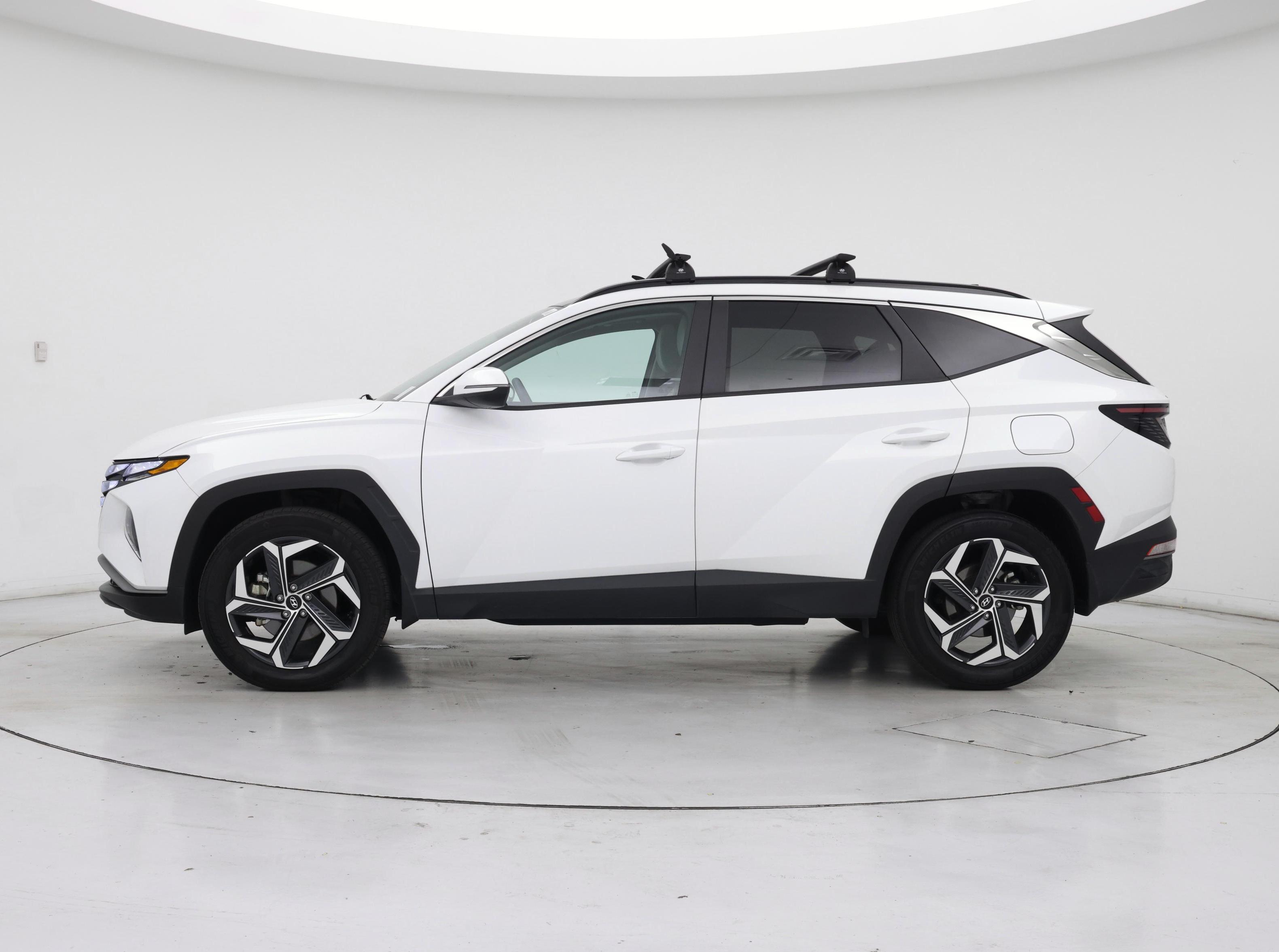 Thumbnail: 2024 Hyundai Tucson - 3