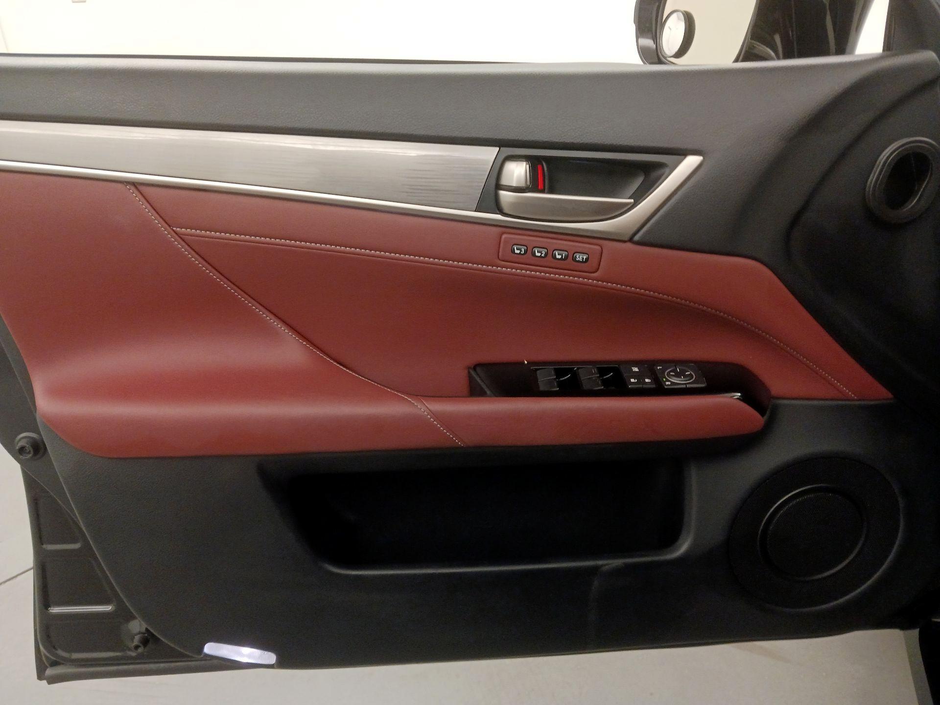 Thumbnail: 2015 Lexus GS - 12