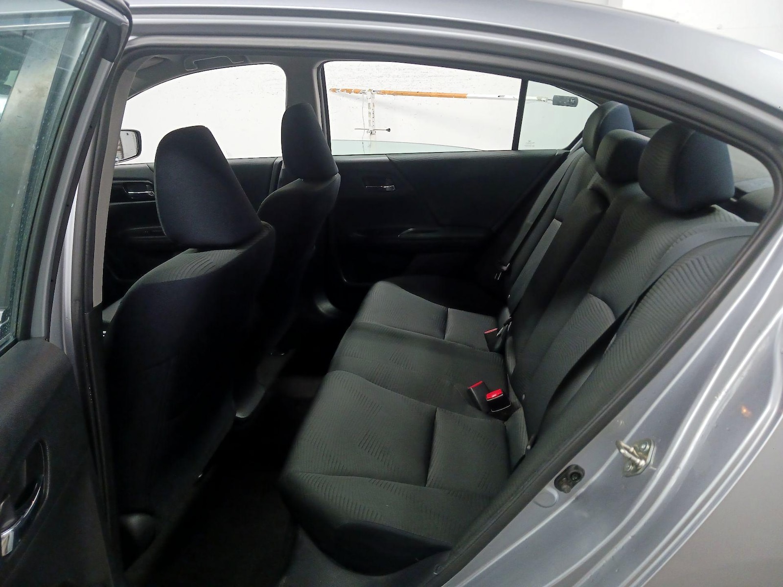 2016 Honda Accord LX - Photo 17