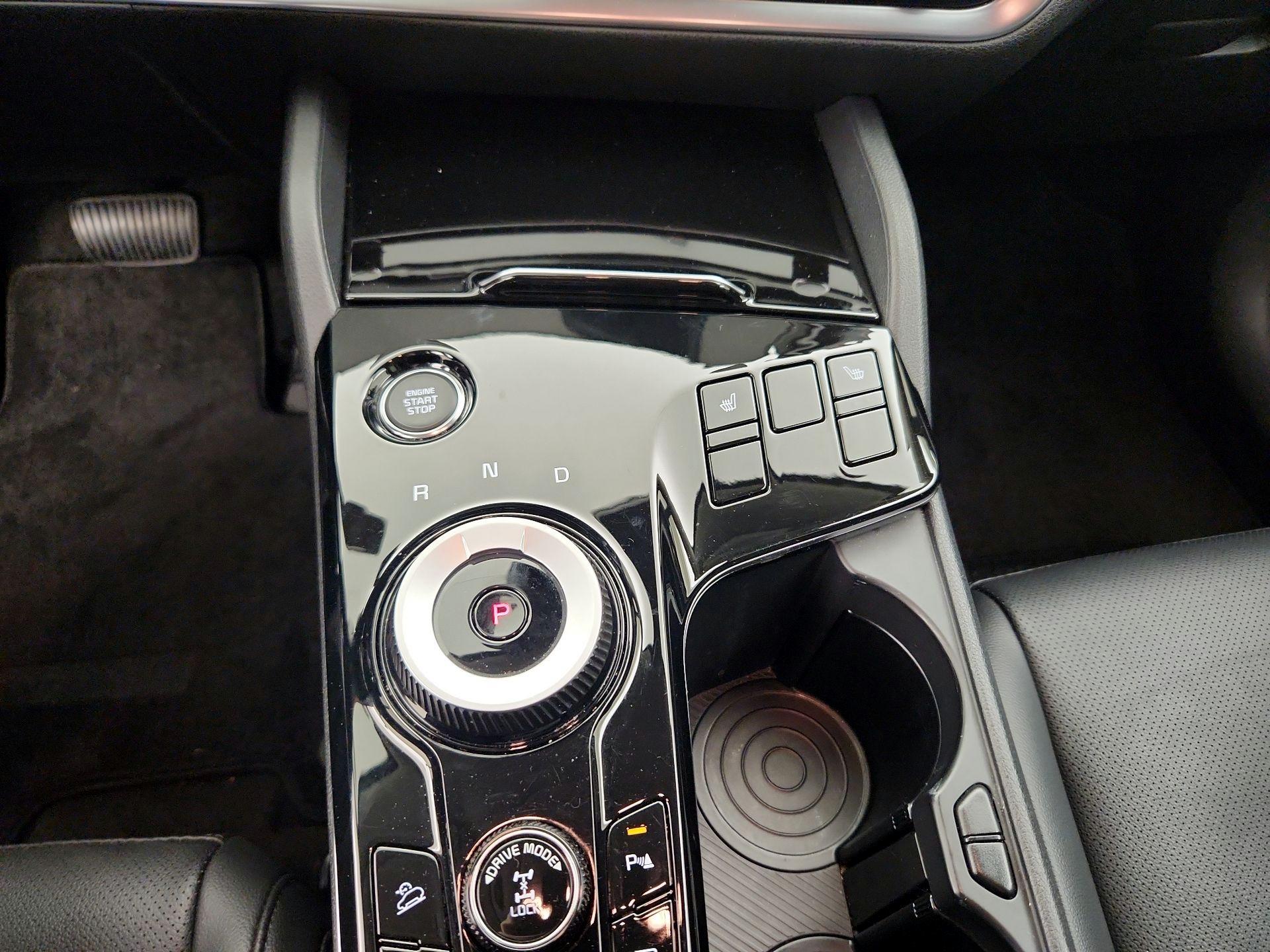 Thumbnail: 2025 Kia Sportage - 18