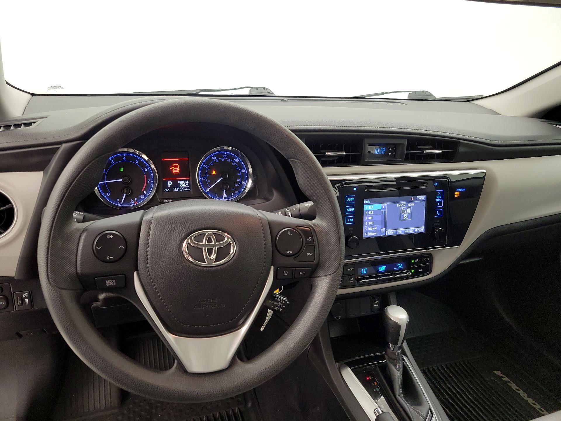 Thumbnail: 2019 Toyota Corolla - 9