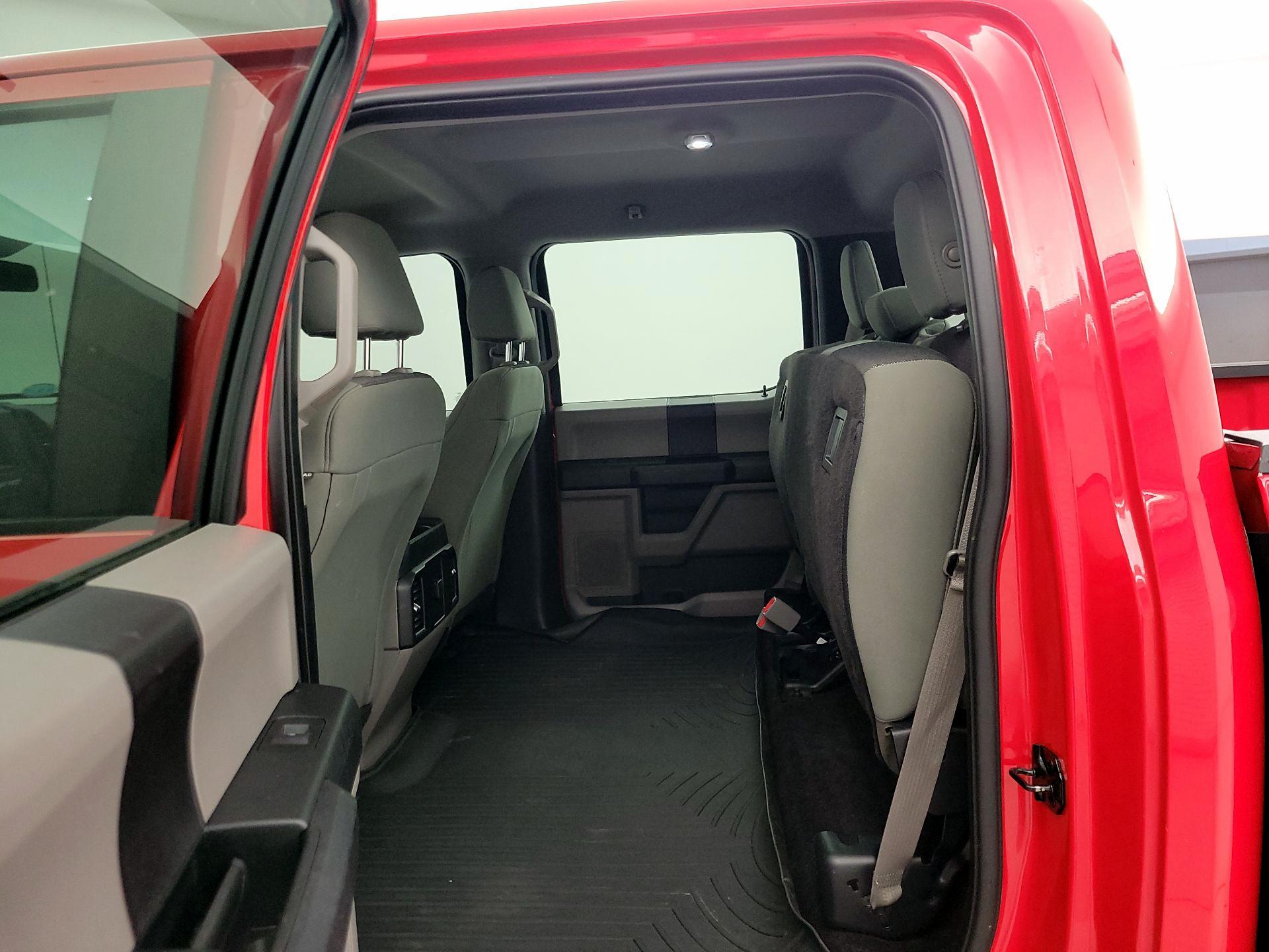 Thumbnail: 2016 Ford F-150 - 19