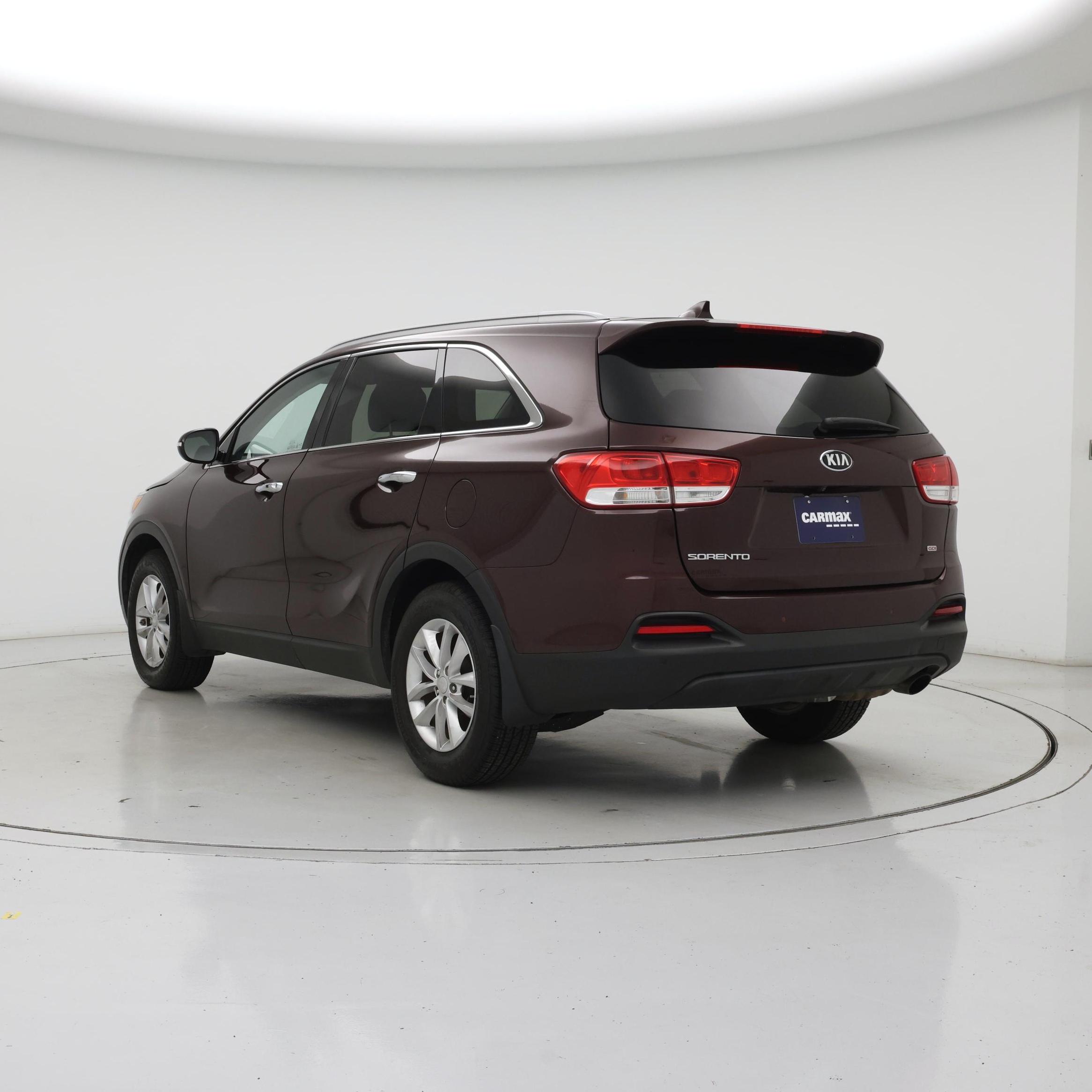 Thumbnail: 2017 Kia Sorento - 2