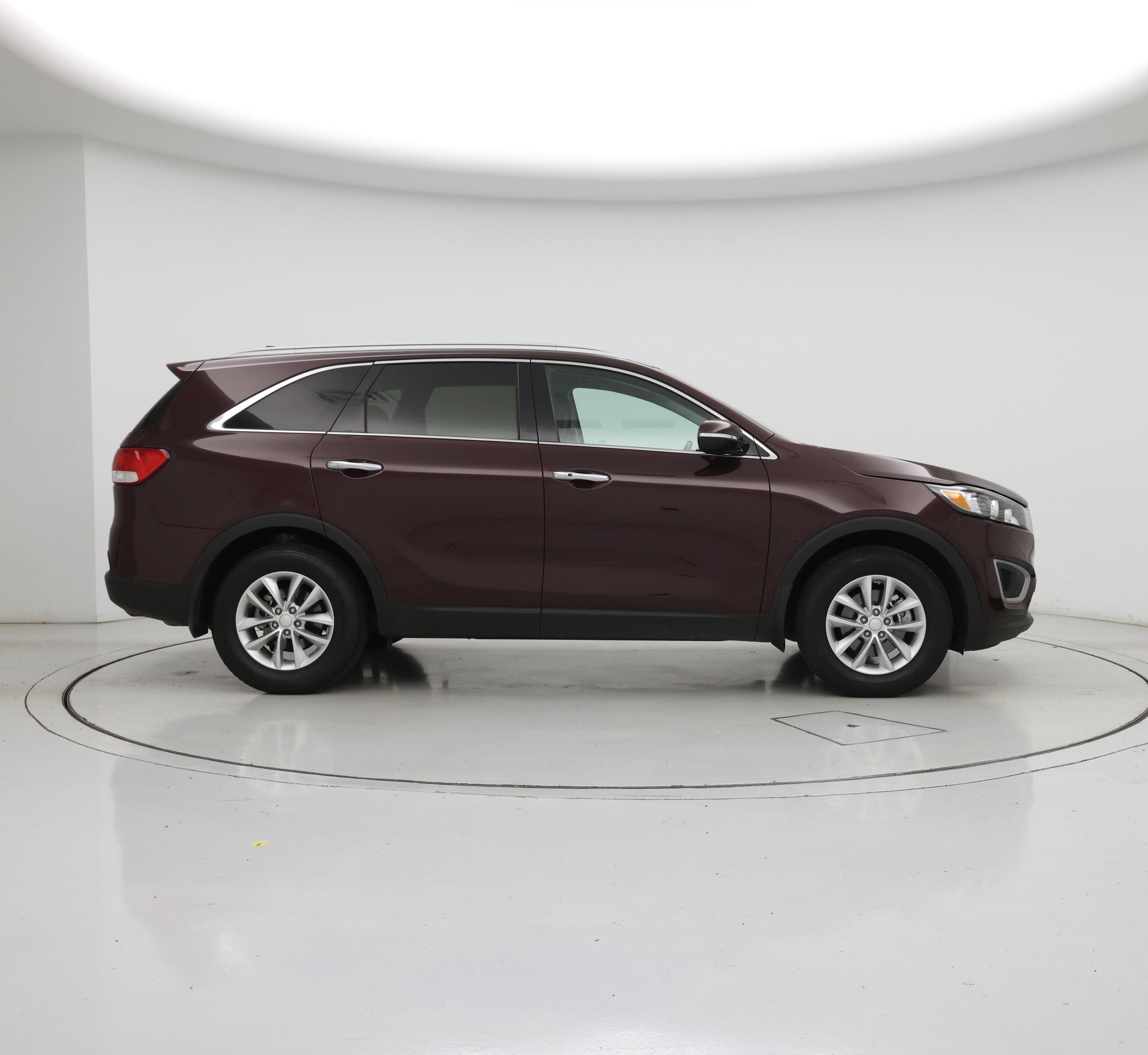 Thumbnail: 2017 Kia Sorento - 7