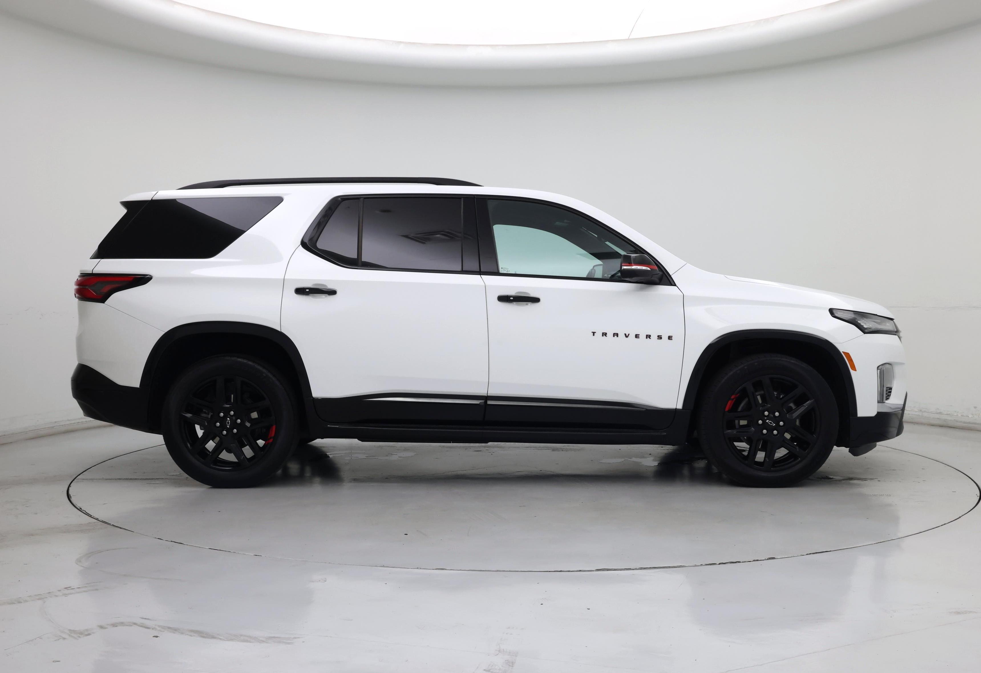 Thumbnail: 2022 Chevrolet Traverse - 7