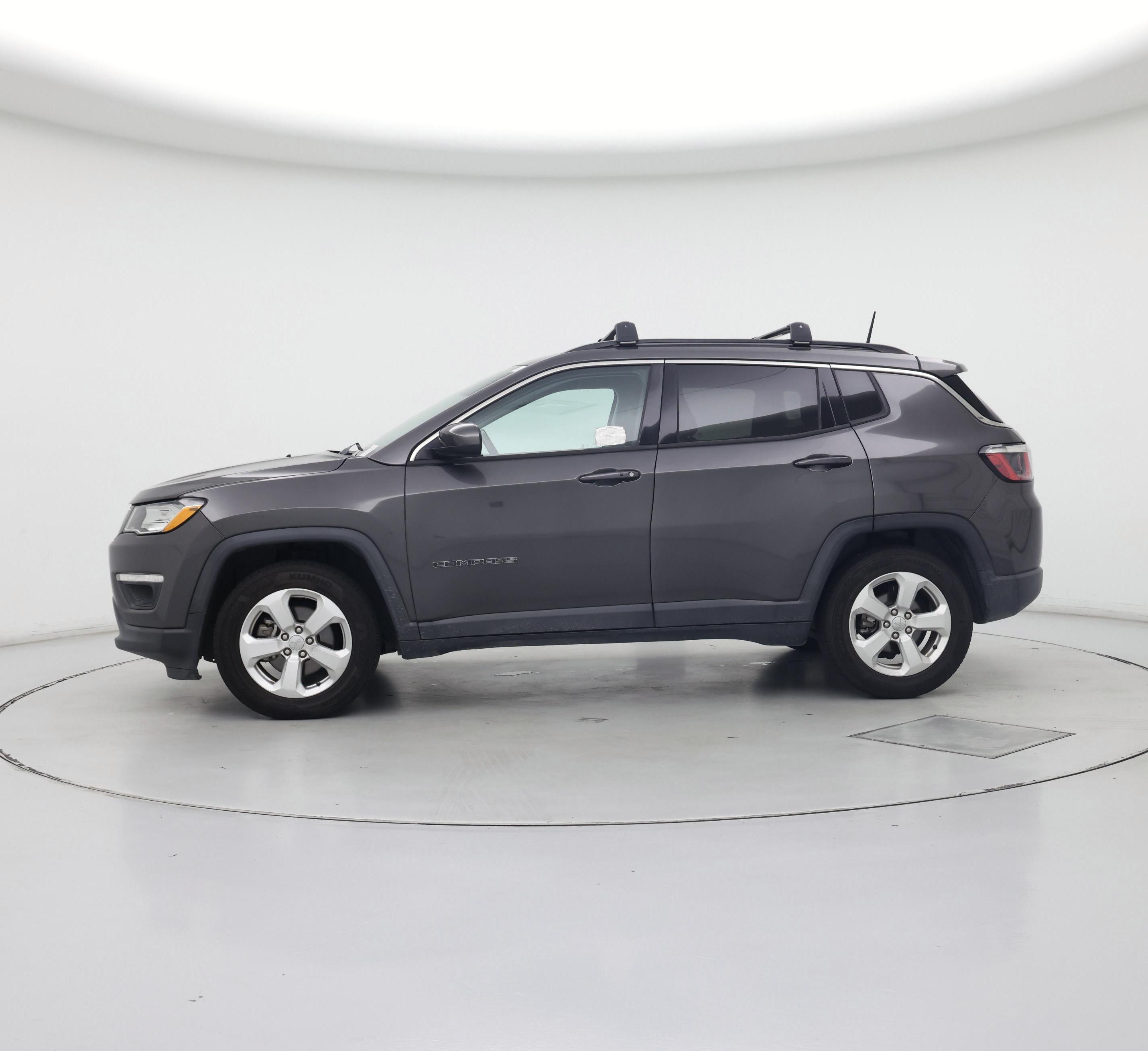 Thumbnail: 2018 Jeep Compass - 3