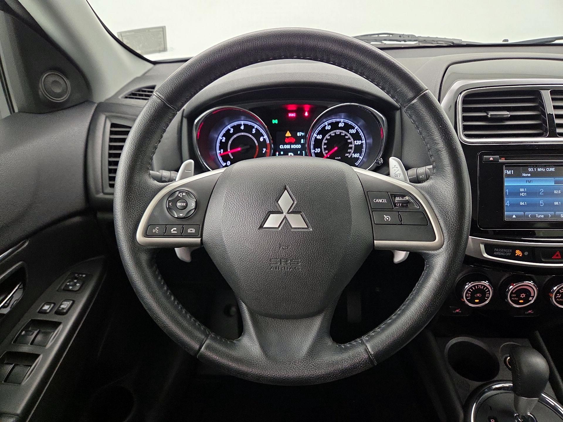 Thumbnail: 2015 Mitsubishi Outlander Sport - 10