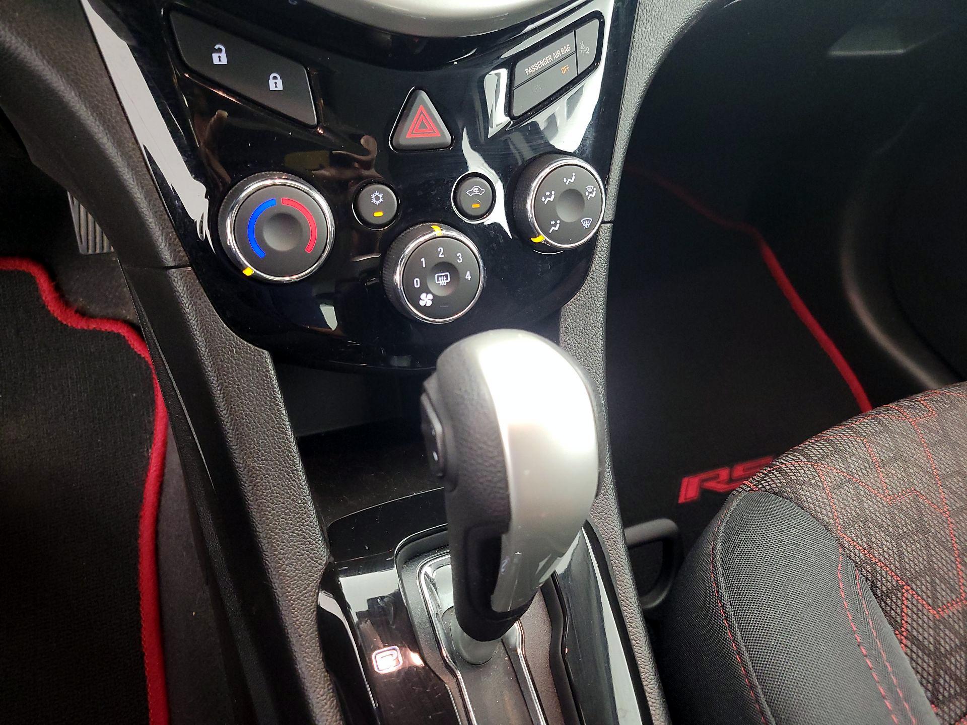 Thumbnail: 2019 Chevrolet Sonic - 16