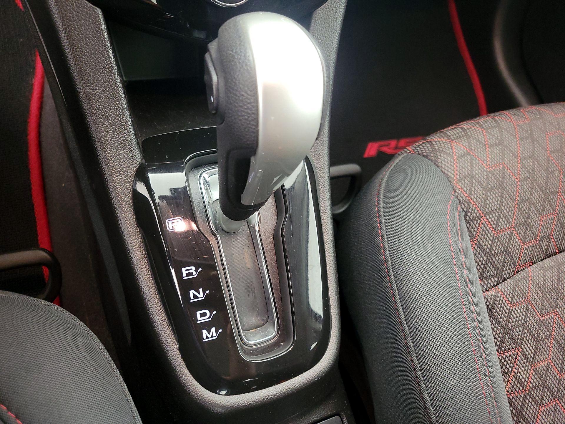 Thumbnail: 2019 Chevrolet Sonic - 17