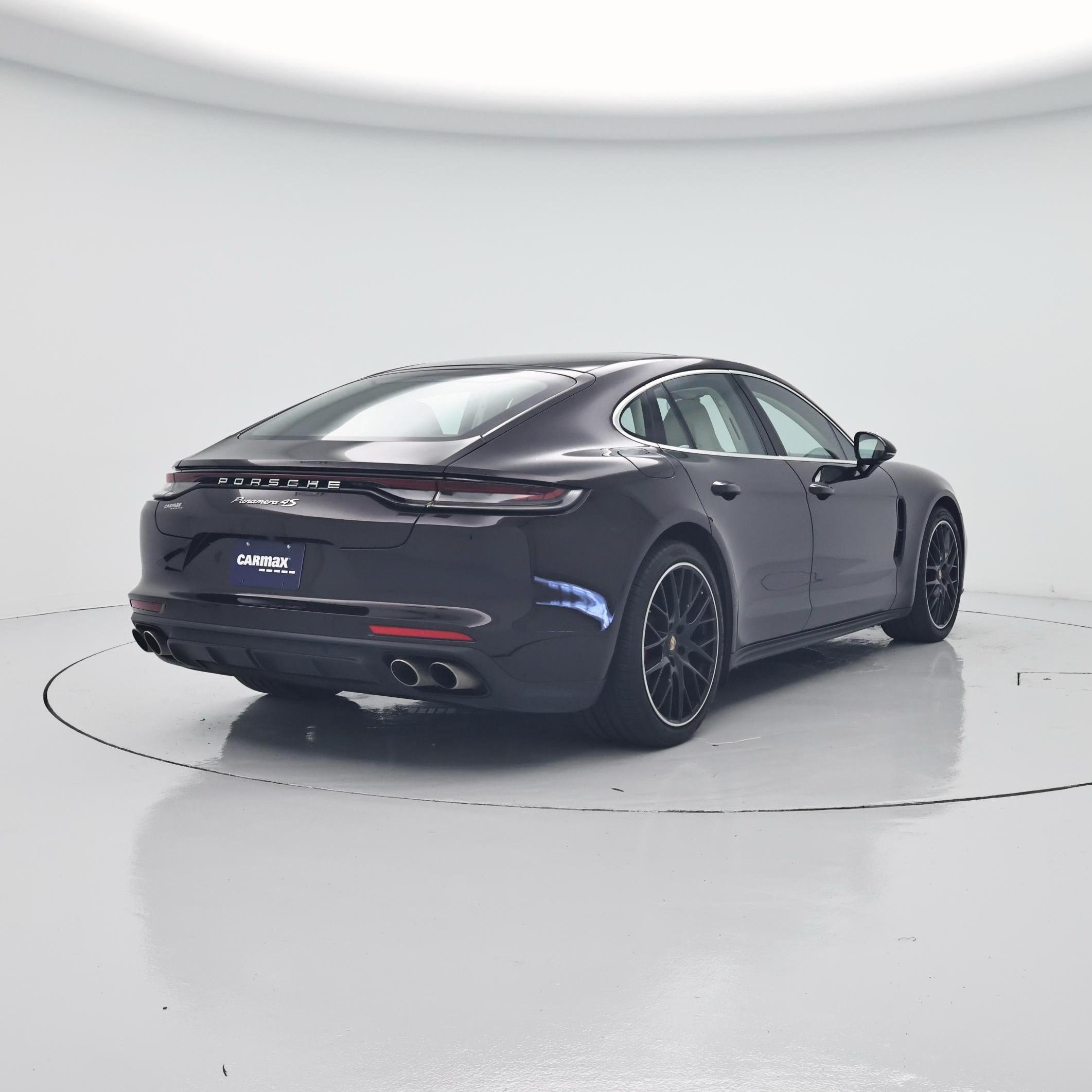 Thumbnail: 2021 Porsche Panamera - 8