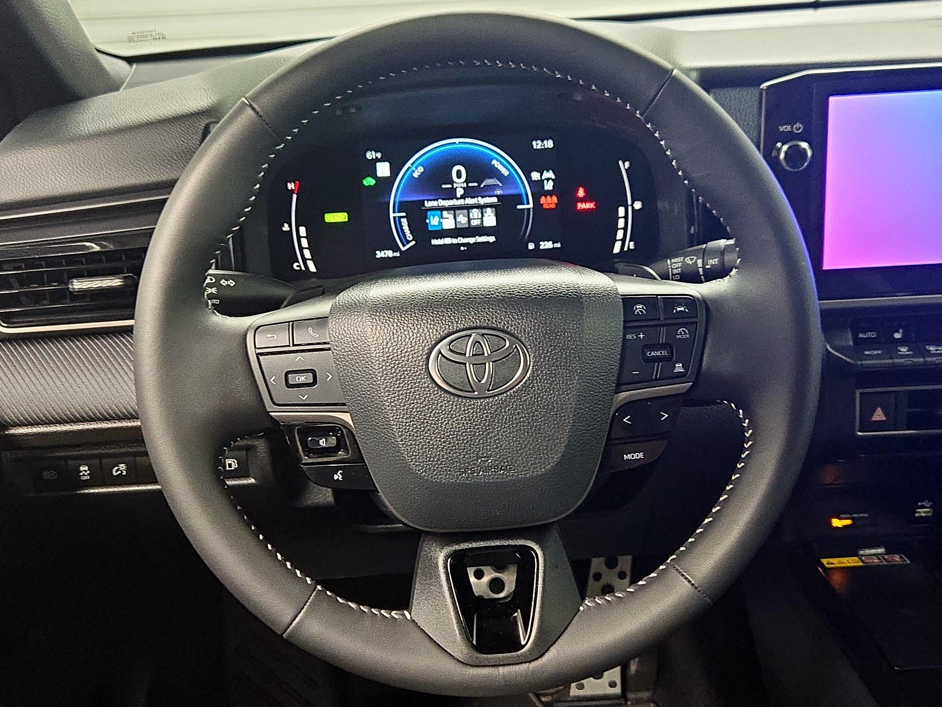Thumbnail: 2026 Toyota Camry - 10