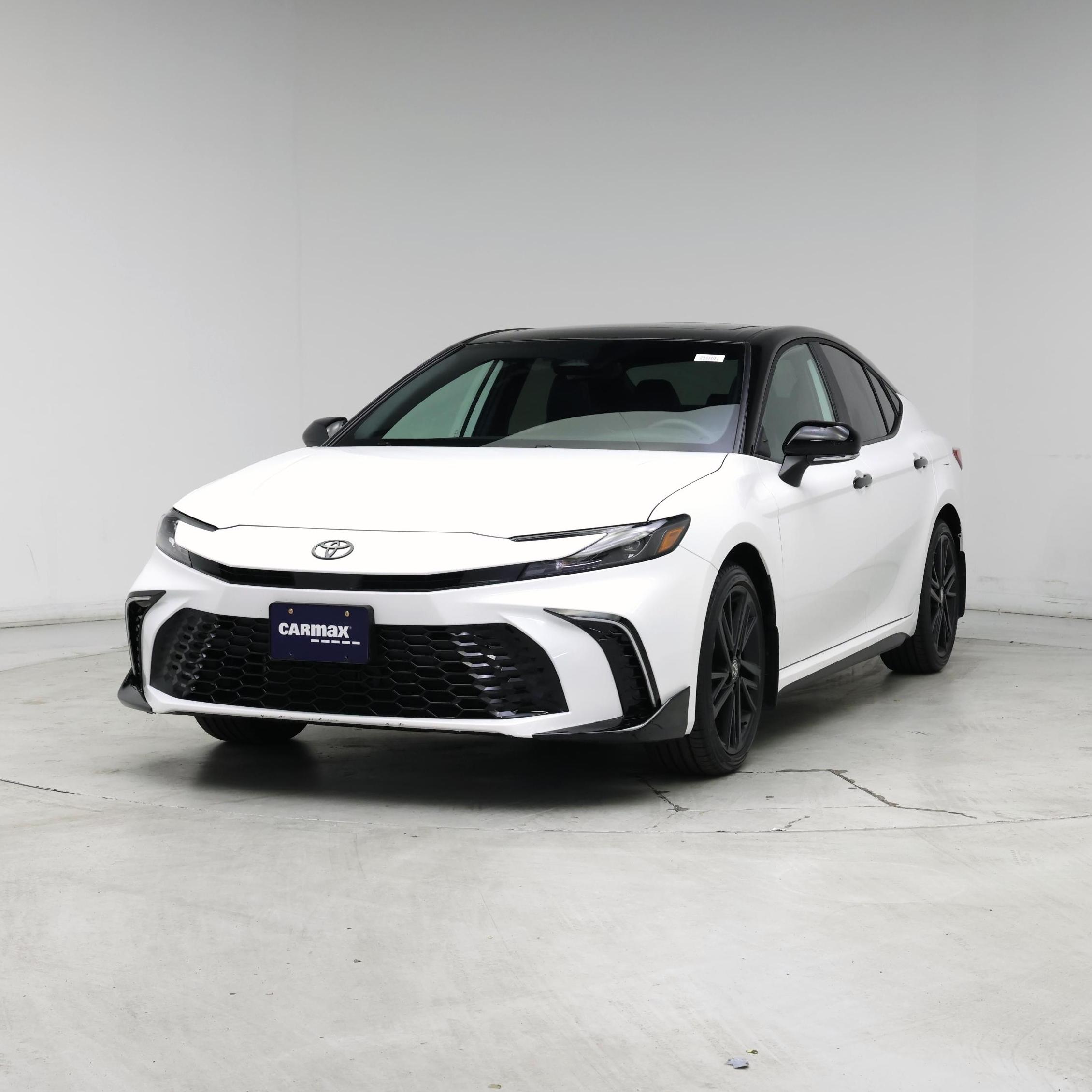 Thumbnail: 2026 Toyota Camry - 4