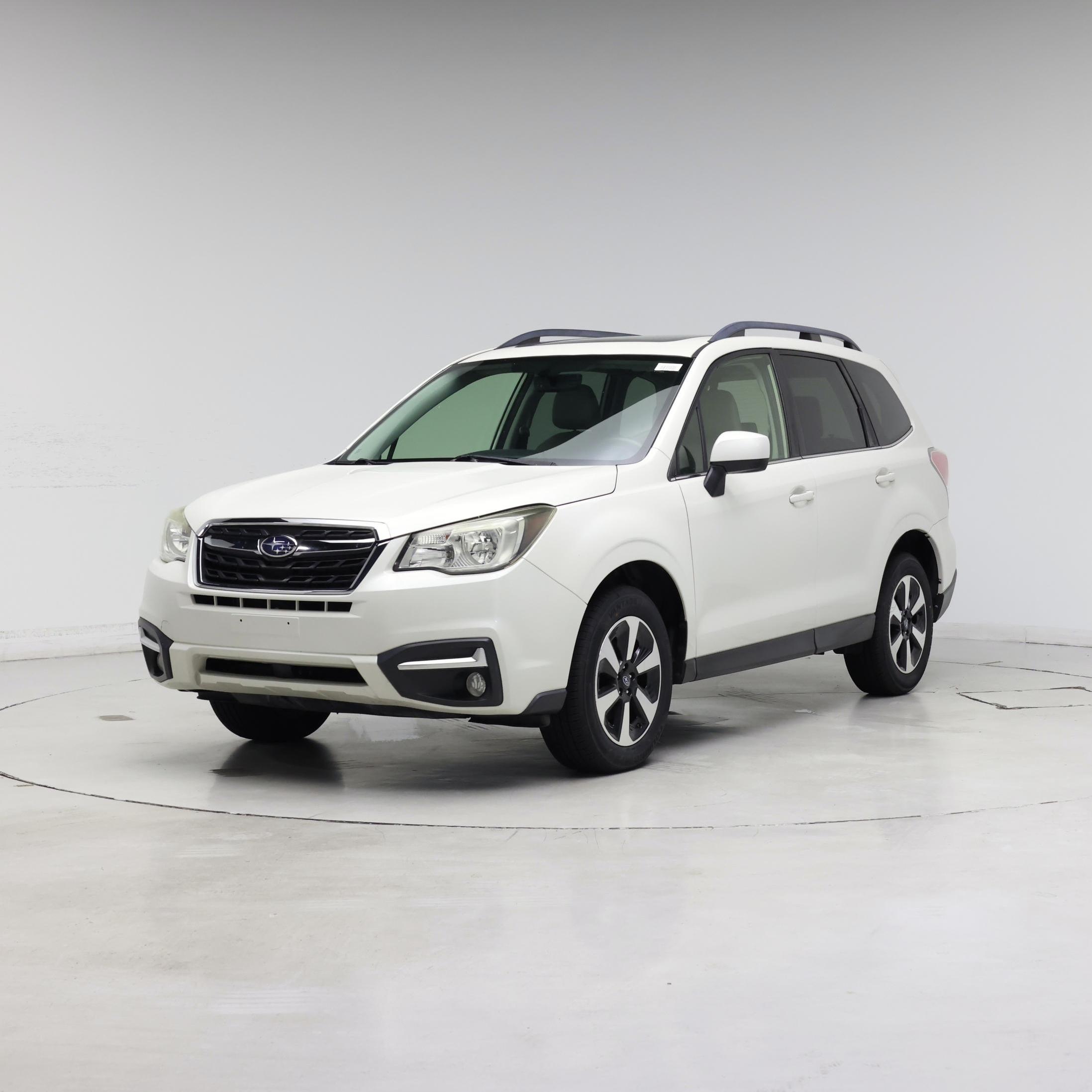 Thumbnail: 2017 Subaru Forester - 4