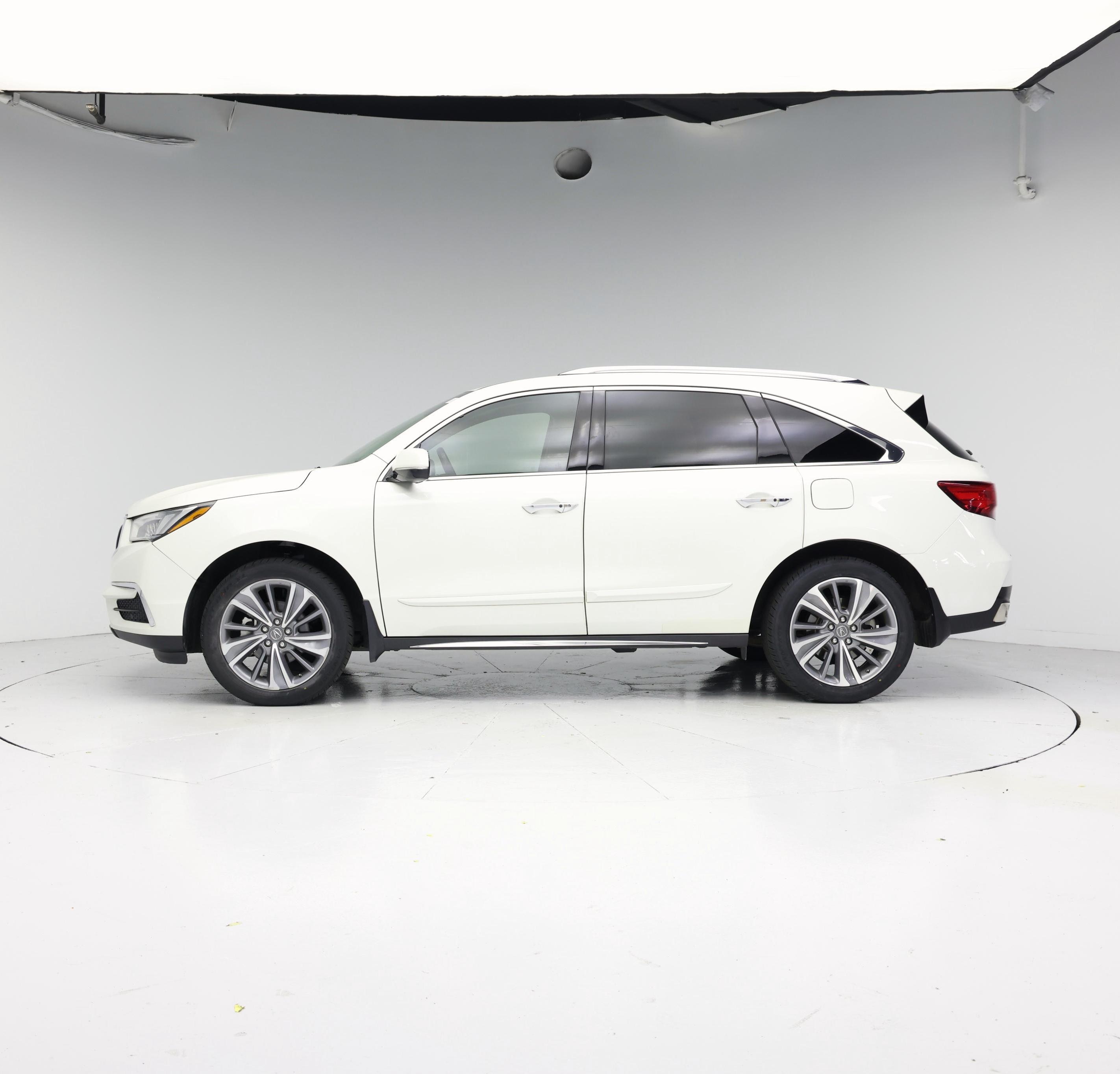 Thumbnail: 2017 Acura MDX - 3