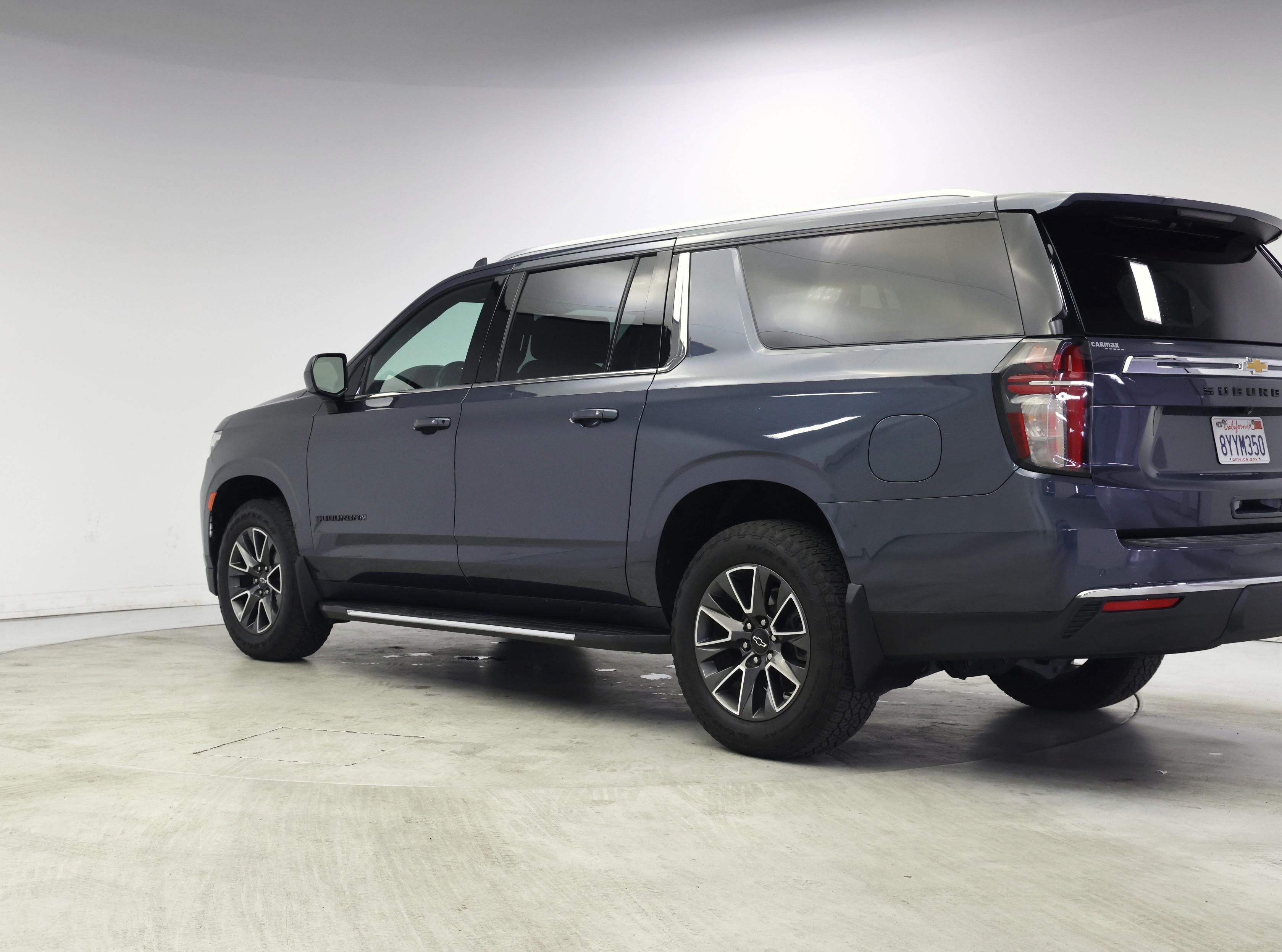 Thumbnail: 2021 Chevrolet Suburban - 2