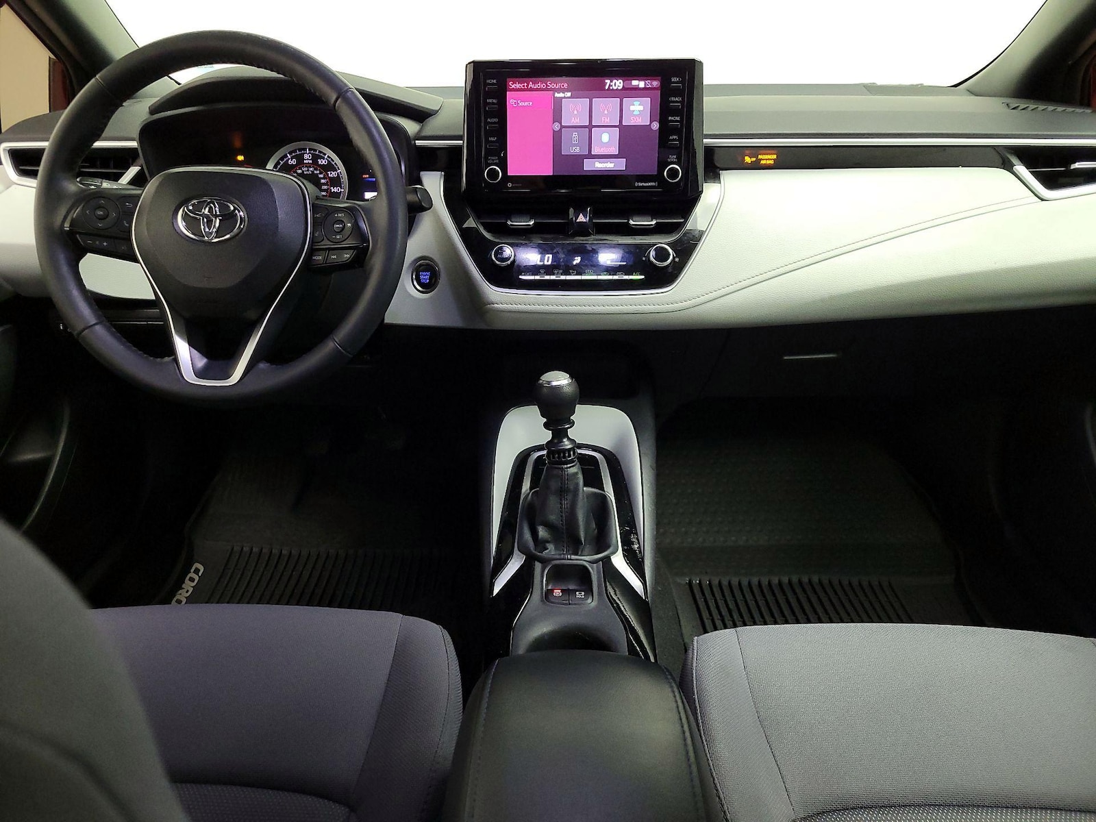 Apple CarPlay® & Android Auto™