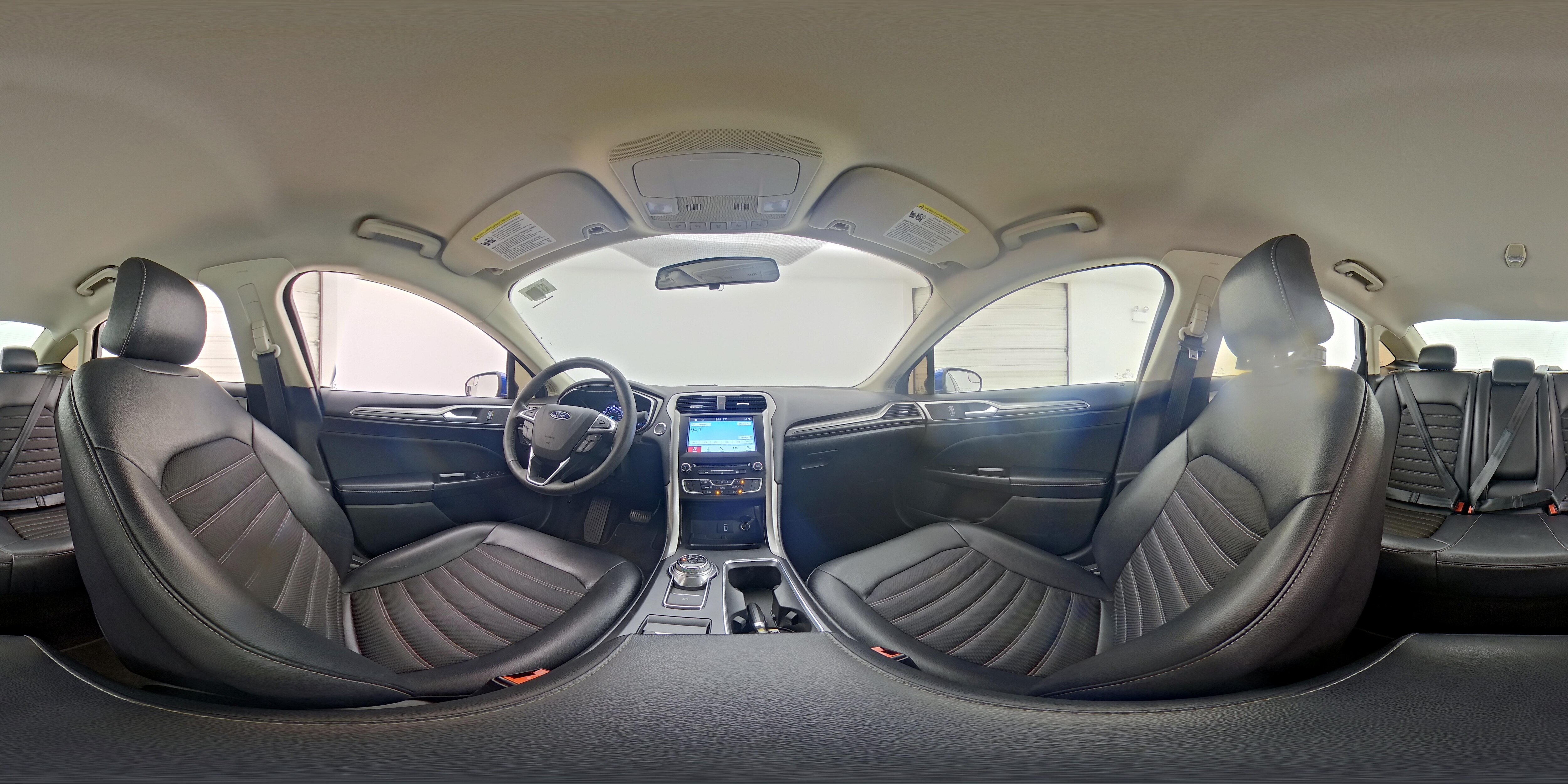 2017 Ford Fusion SE - Photo 24