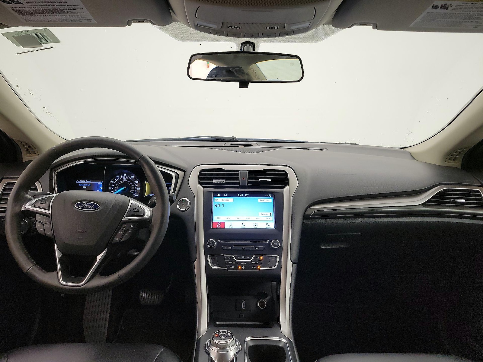 2017 Ford Fusion SE - Photo 10