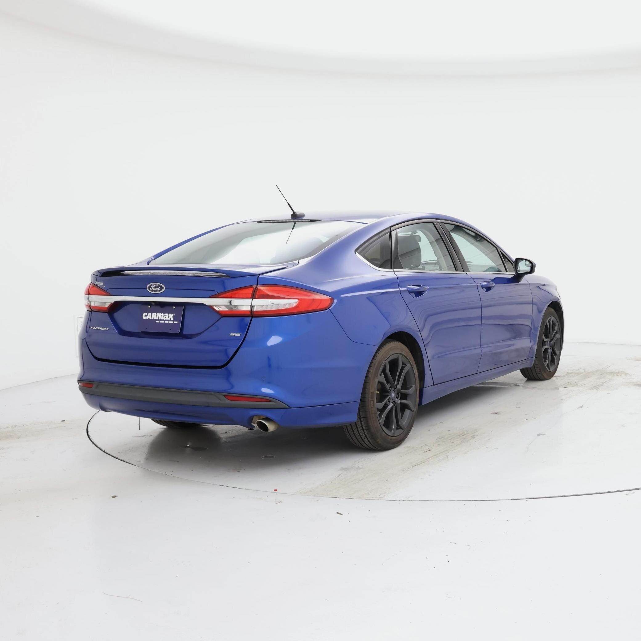 Thumbnail: 2017 Ford Fusion - 8