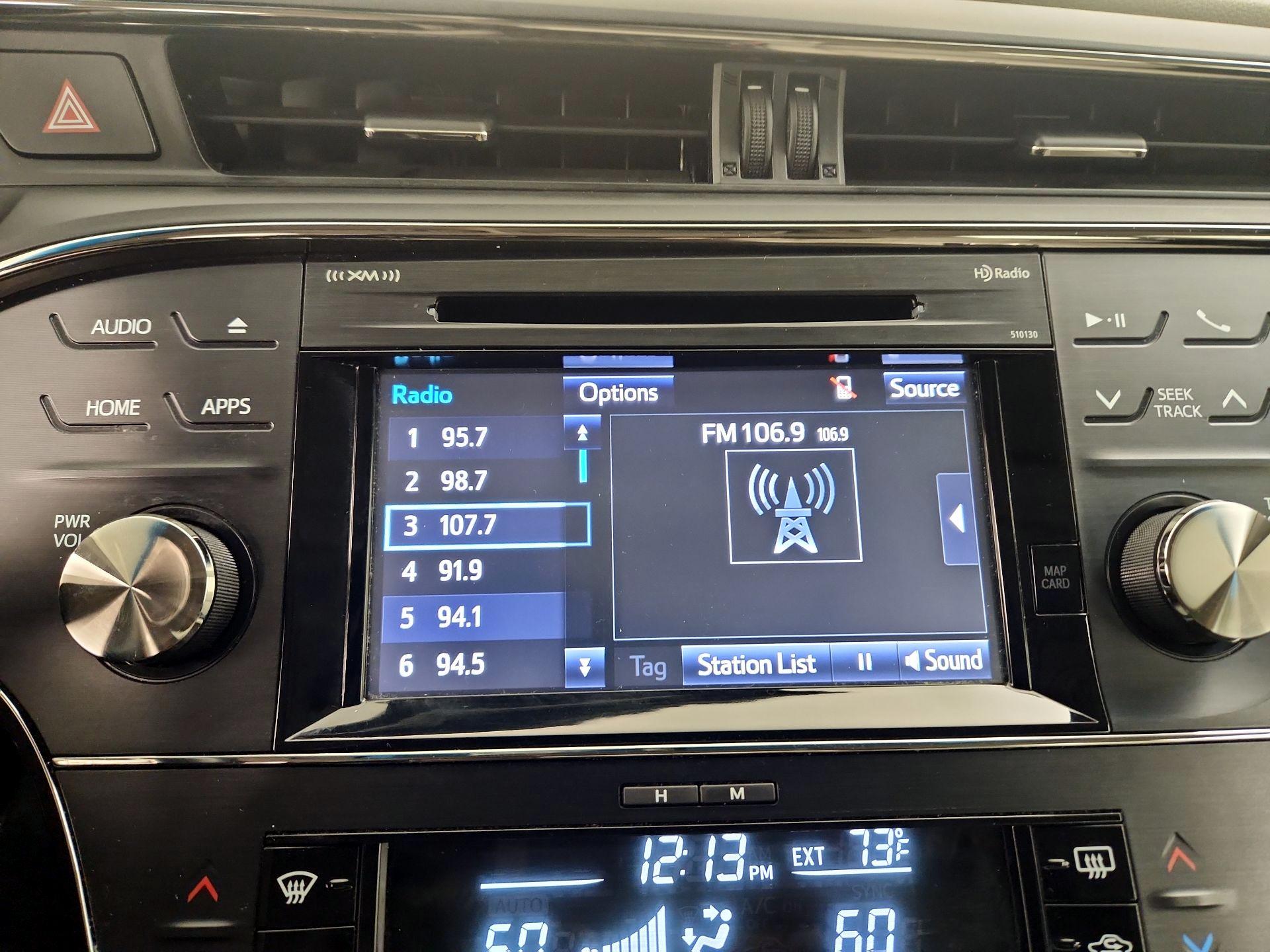 Thumbnail: 2016 Toyota Avalon - 16