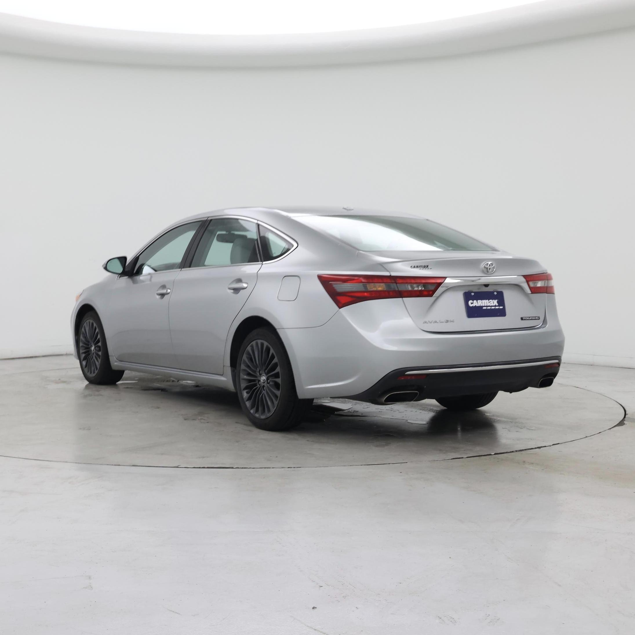 Thumbnail: 2016 Toyota Avalon - 2