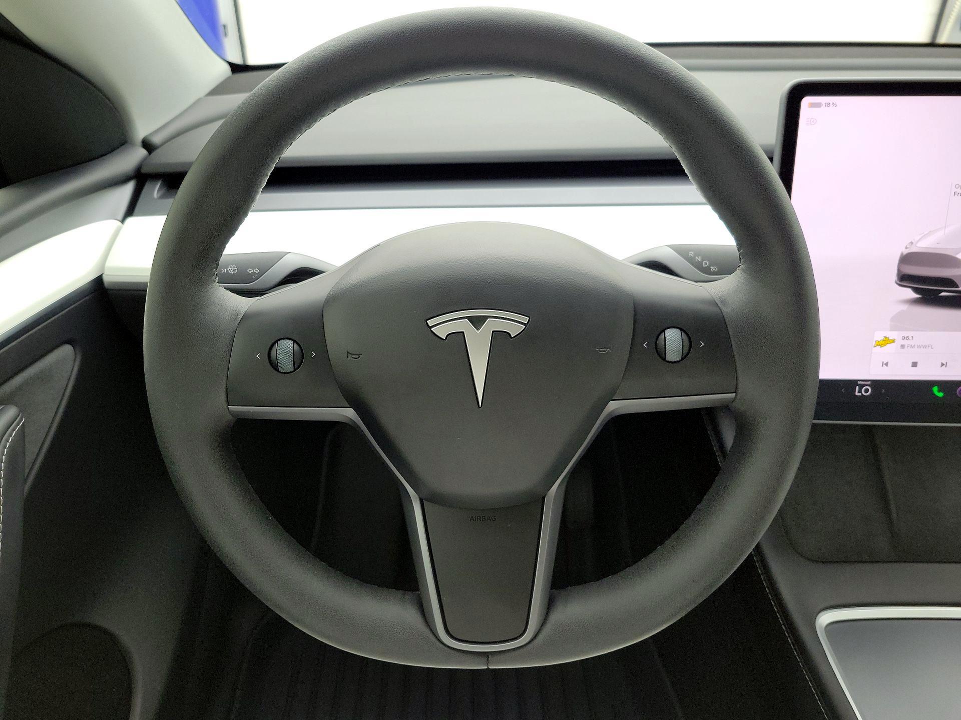 Thumbnail: 2024 Tesla Model Y - 10